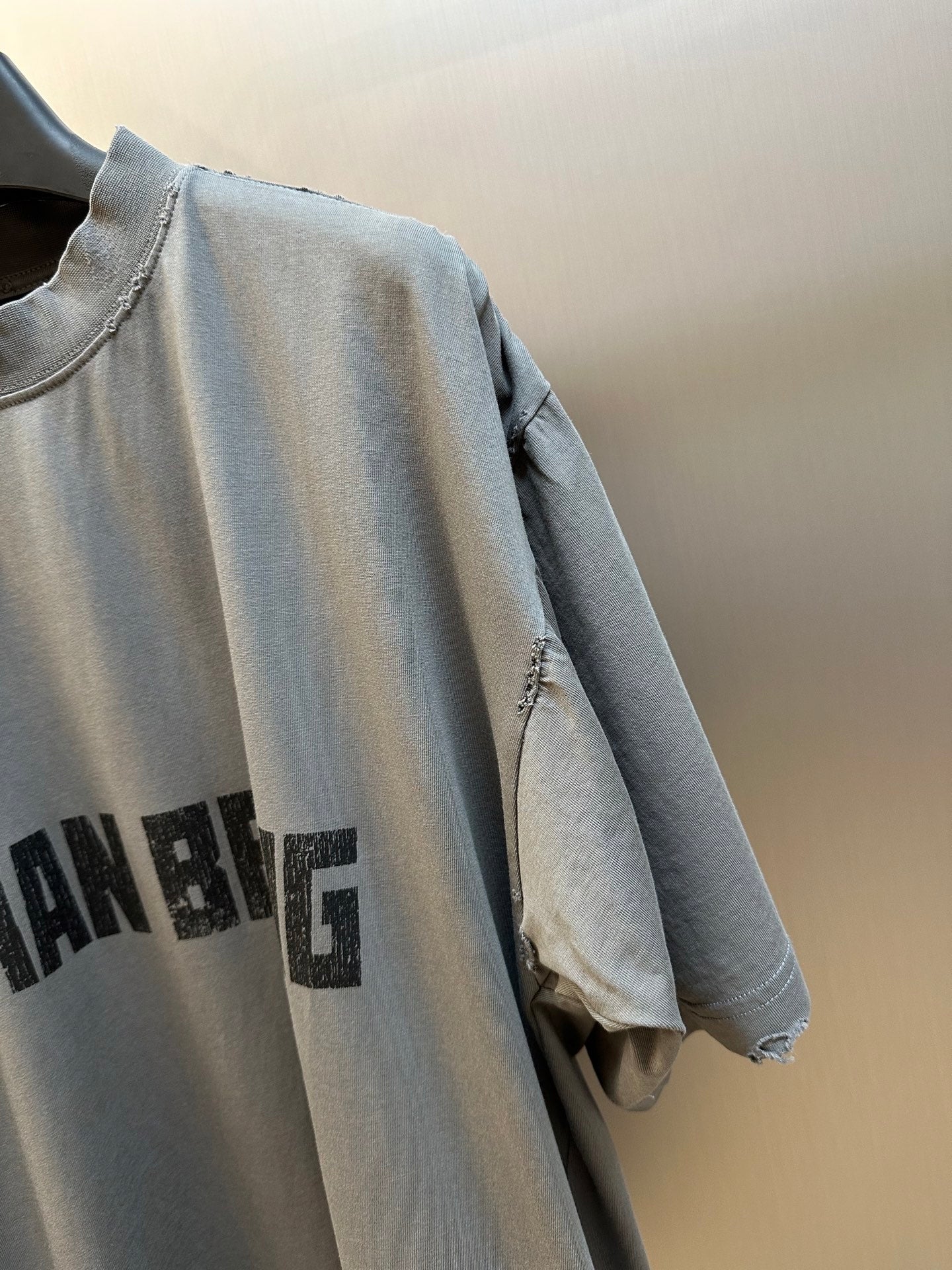 LuxluxHouse Best Quality Clothes Balenciaga T-shirt