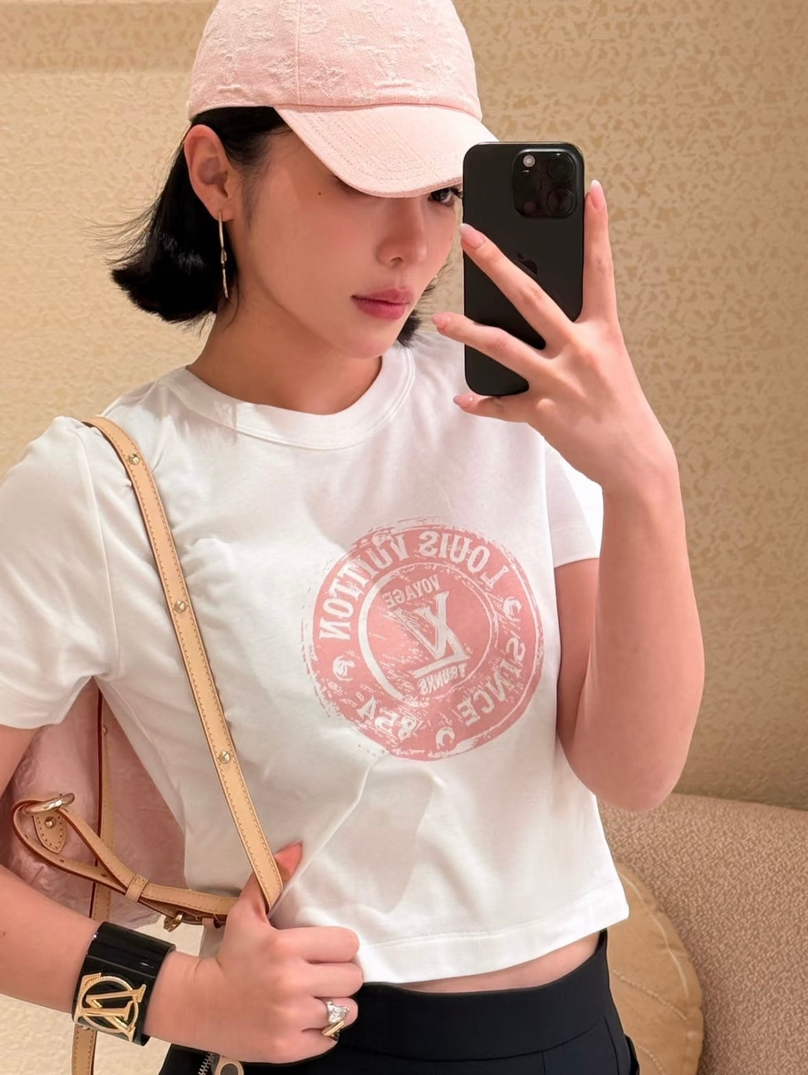 LuxluxHouse Best Quality Clothes T-shirt Louis Vuitton