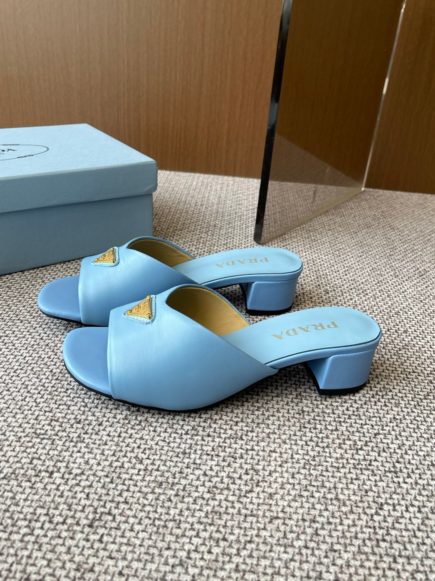 LuxluxHouse Best Quality Women Shoes Prada