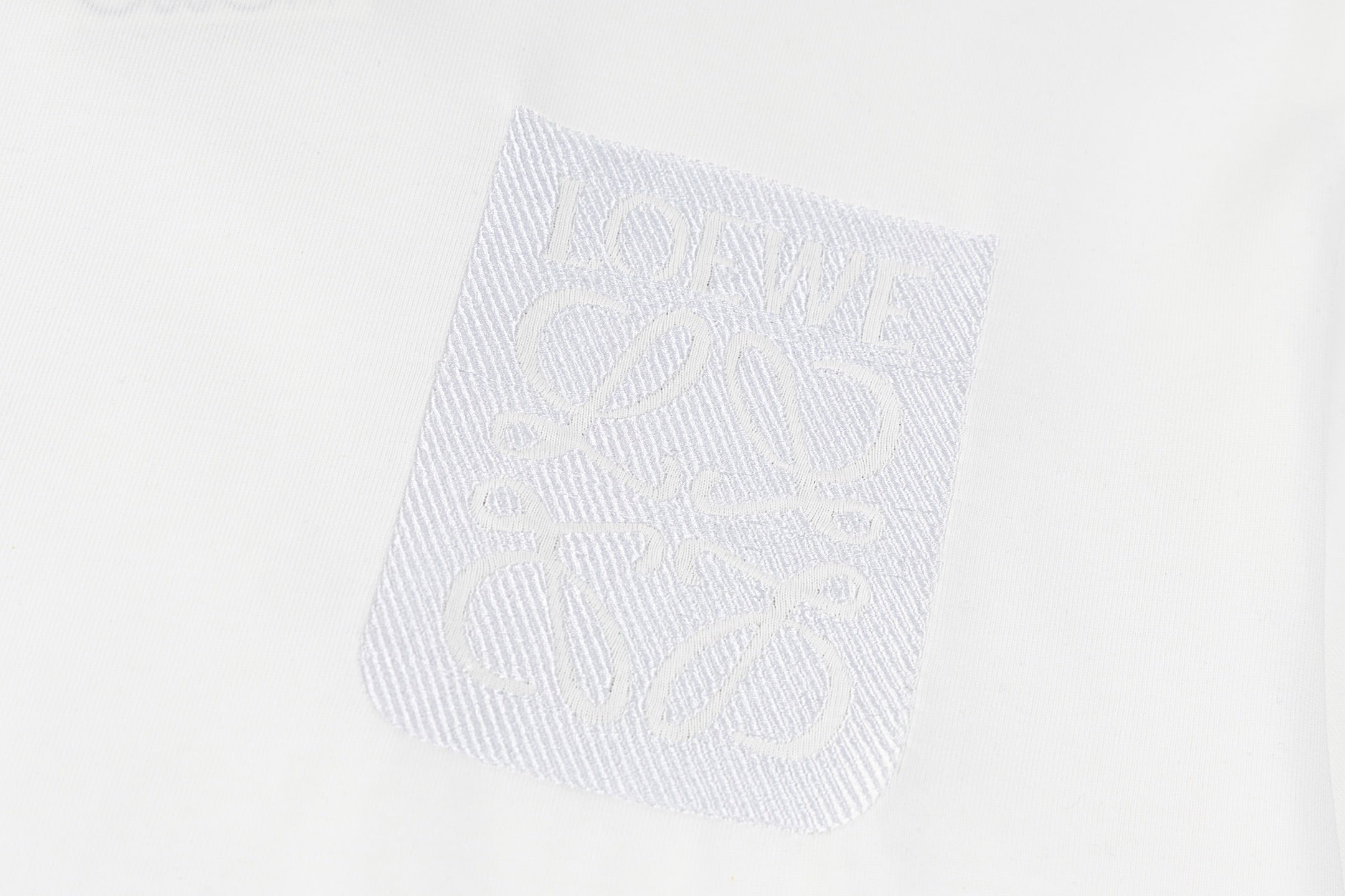 LuxluxHouse Best Quality Clothes T-shirt Loewe