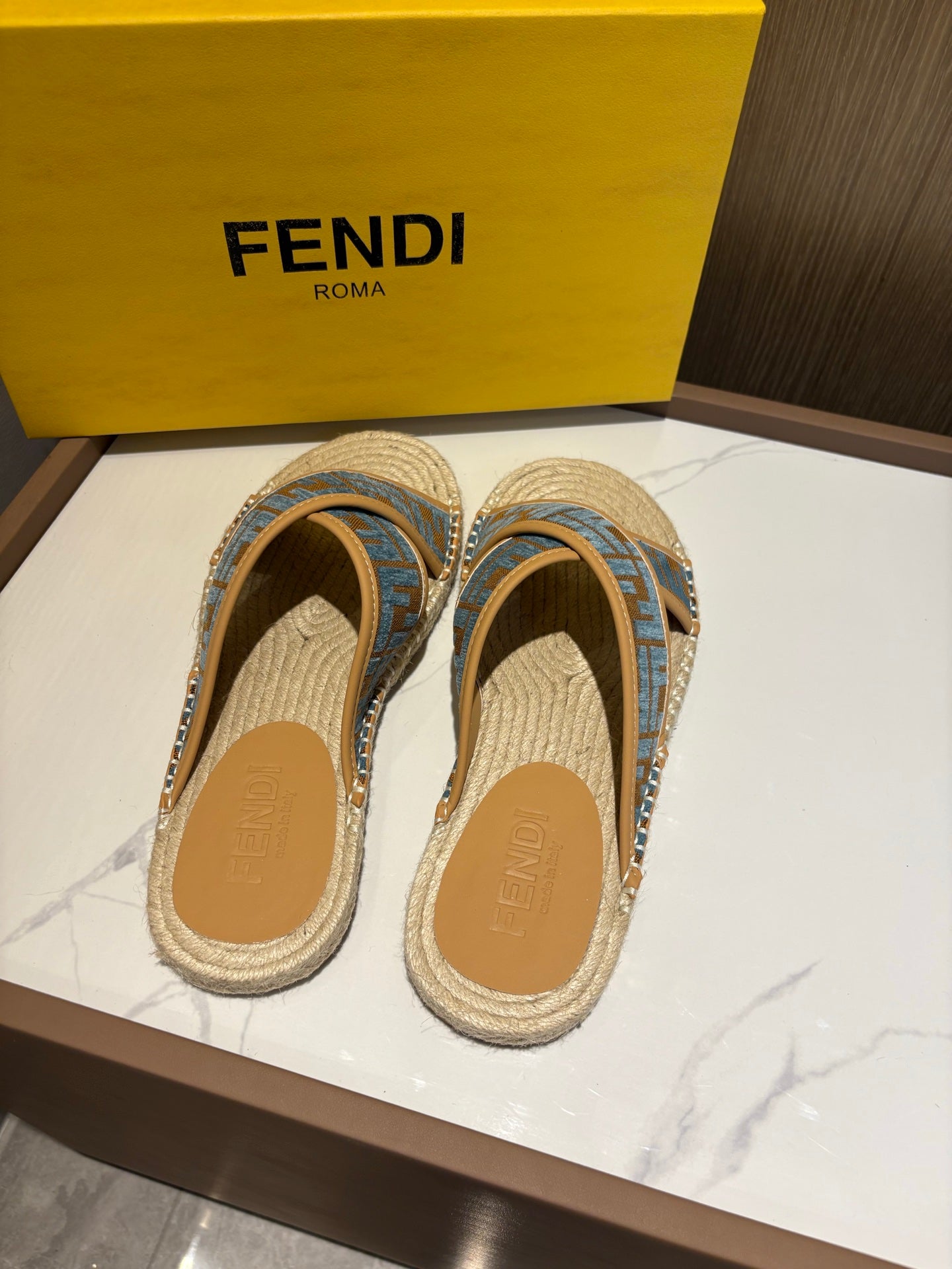 LuxluxHouse Best Quality Sandals Fendi