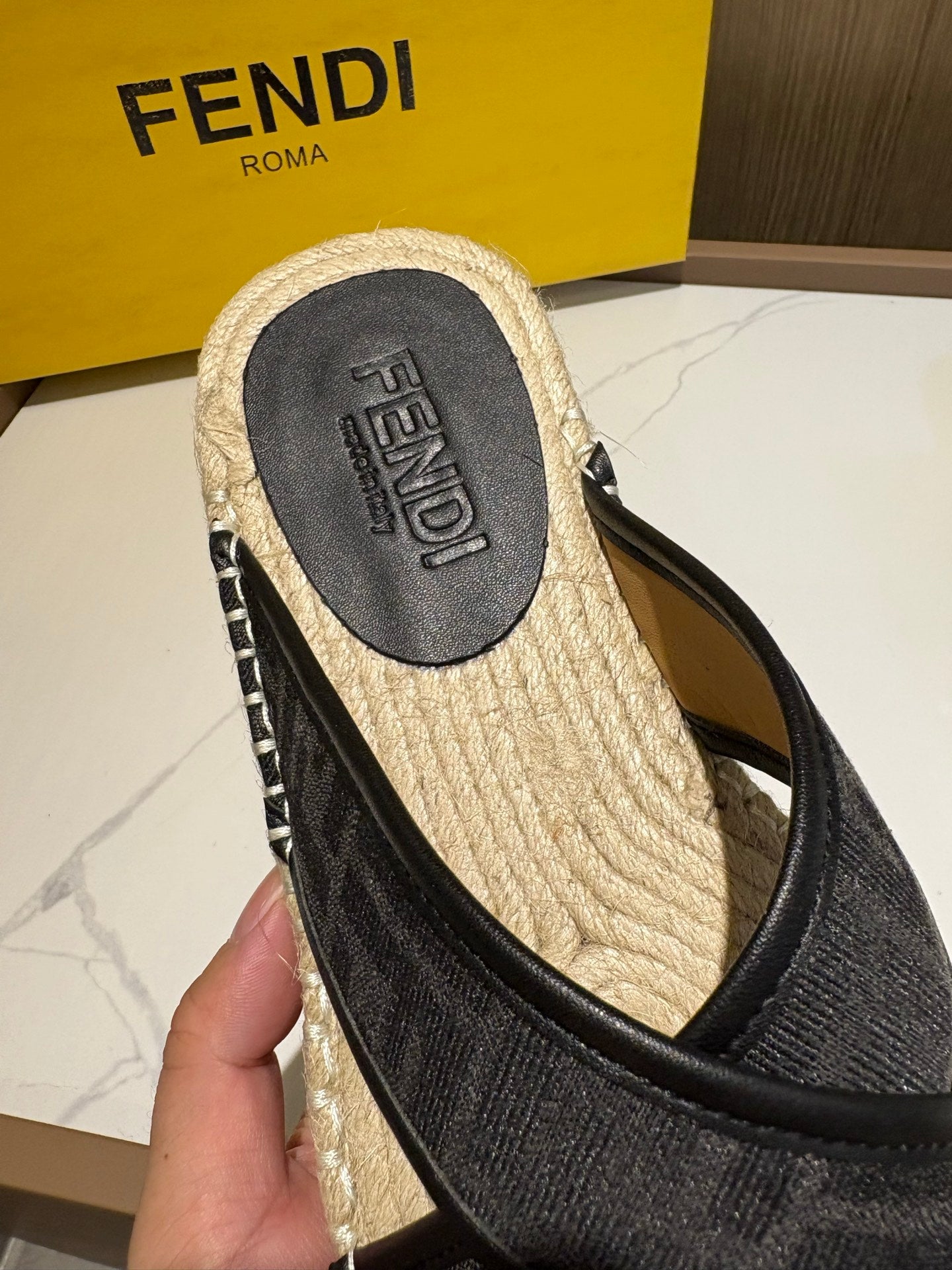 LuxluxHouse Best Quality Sandals Fendi