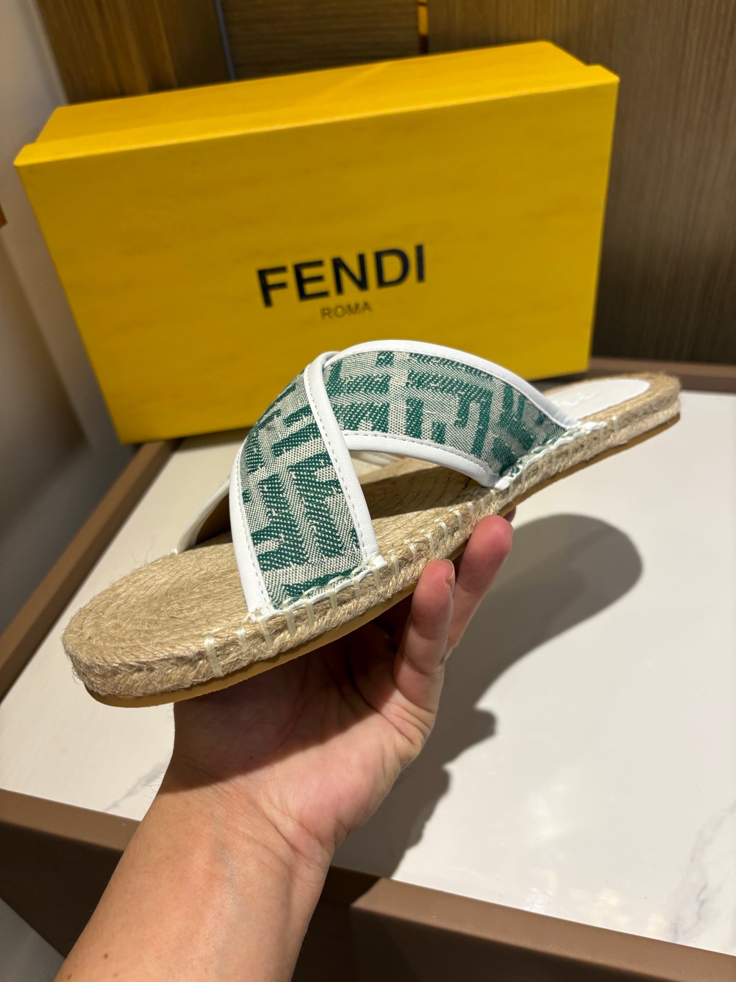 LuxluxHouse Best Quality Sandals Fendi