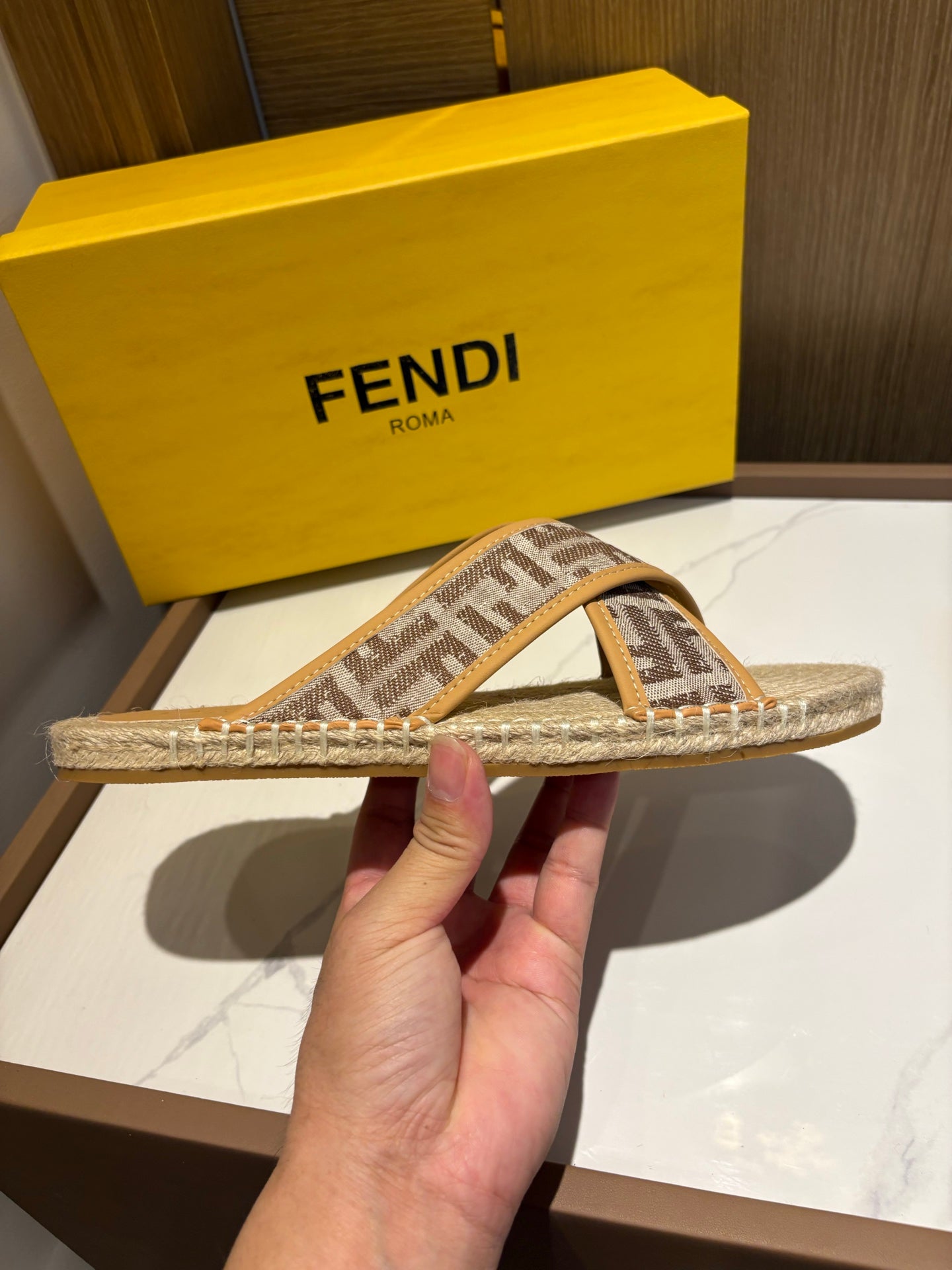 LuxluxHouse Best Quality Sandals Fendi