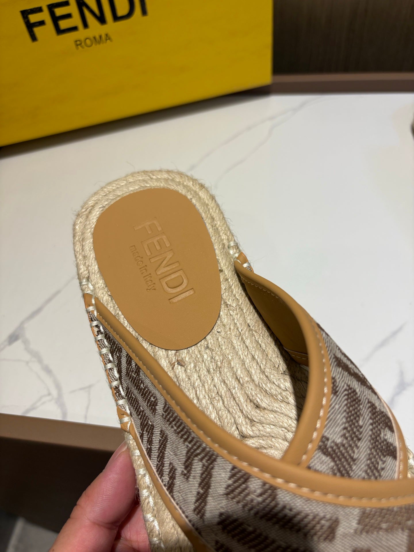 LuxluxHouse Best Quality Sandals Fendi