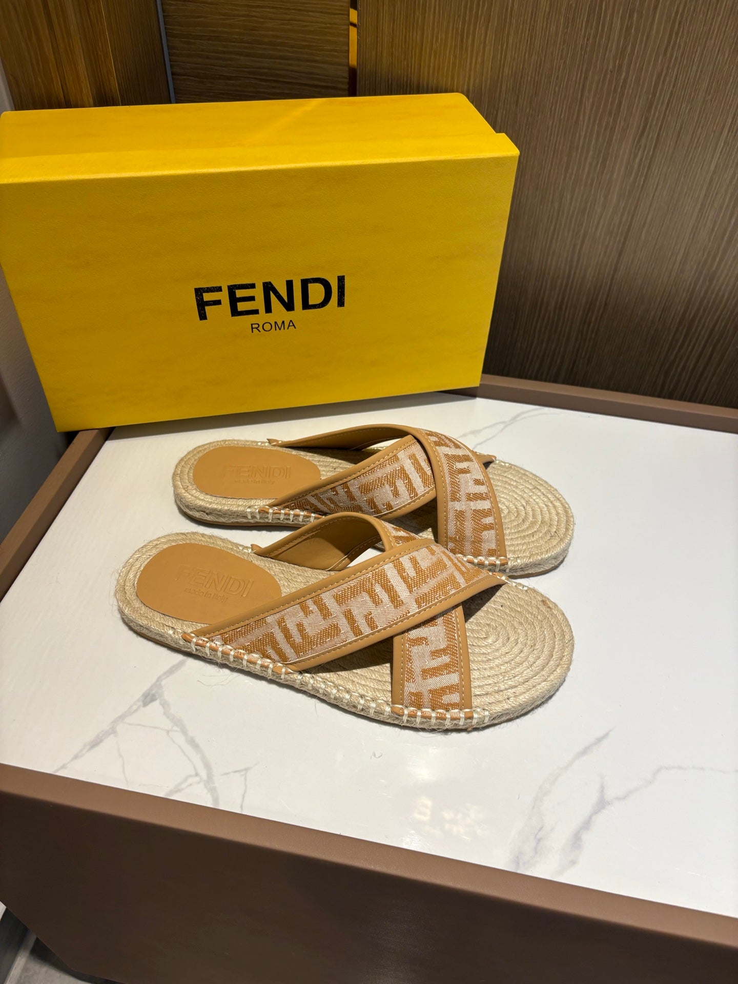 LuxluxHouse Best Quality Sandals Fendi