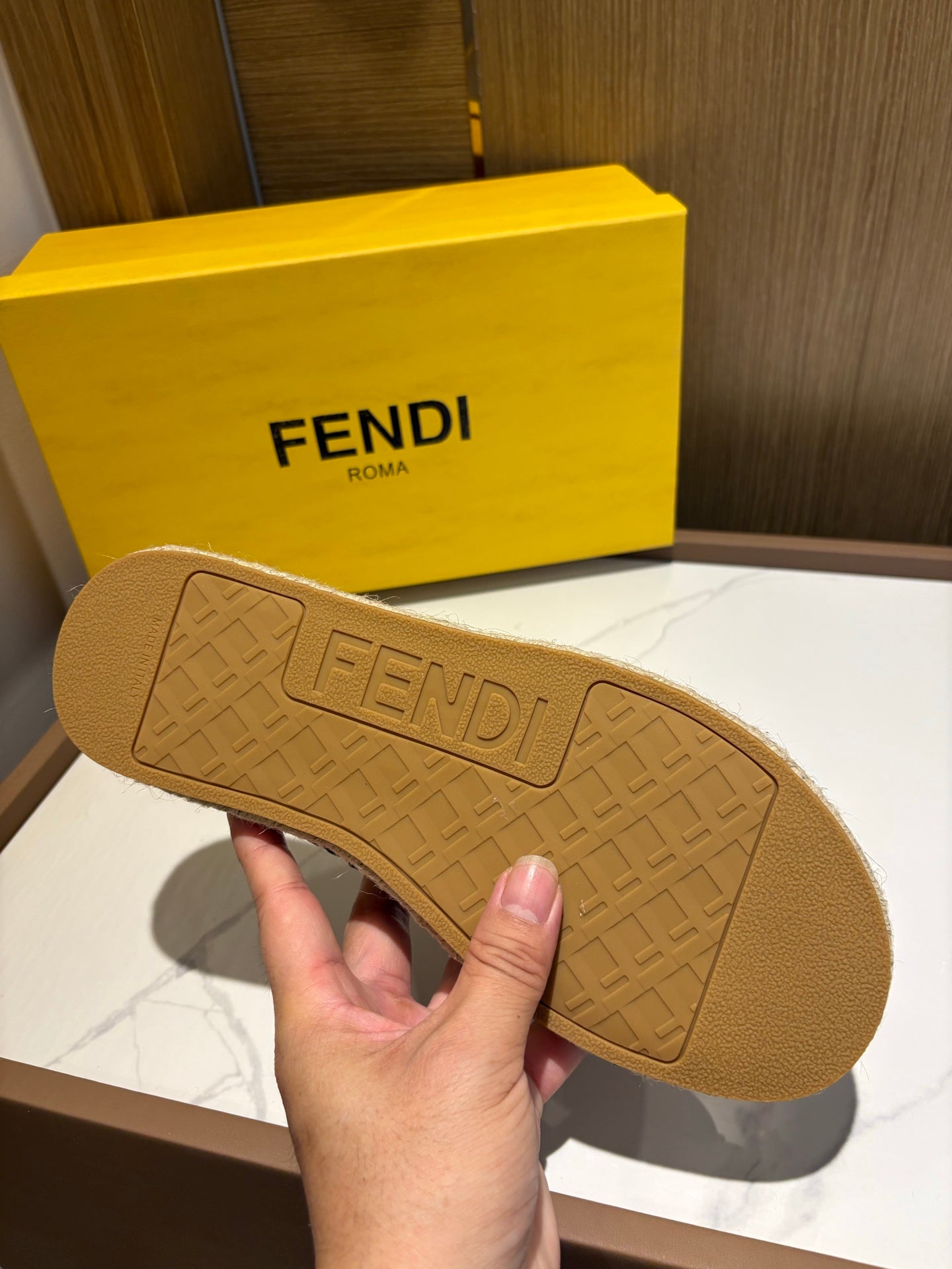LuxluxHouse Best Quality Sandals Fendi