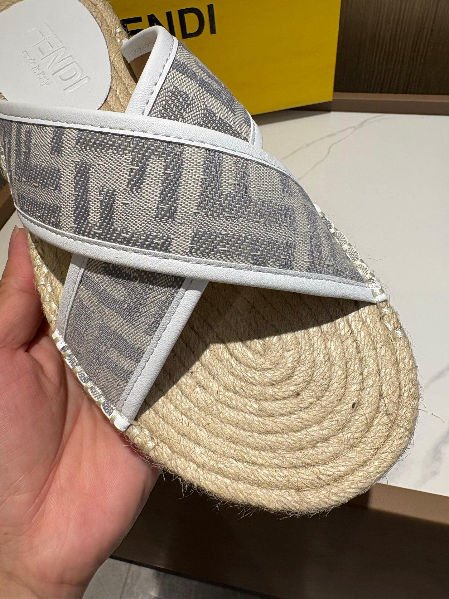 LuxluxHouse Best Quality Sandals Fendi