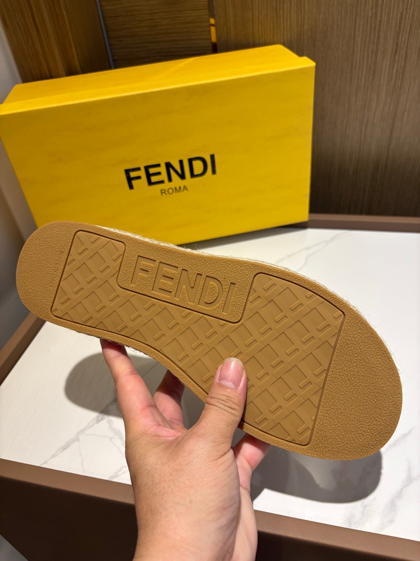 LuxluxHouse Best Quality Sandals Fendi