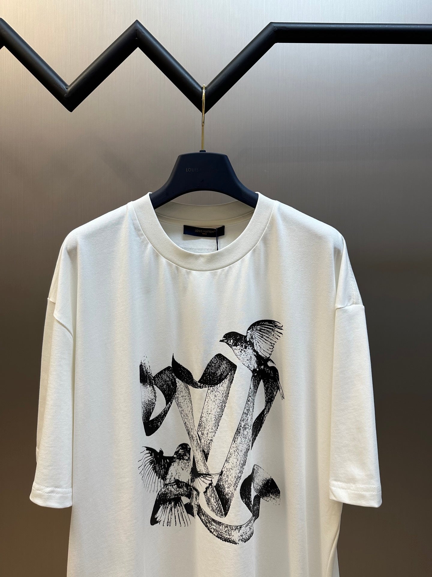 LuxluxHouse Best Quality Clothes T-shirt Louis Vuitton