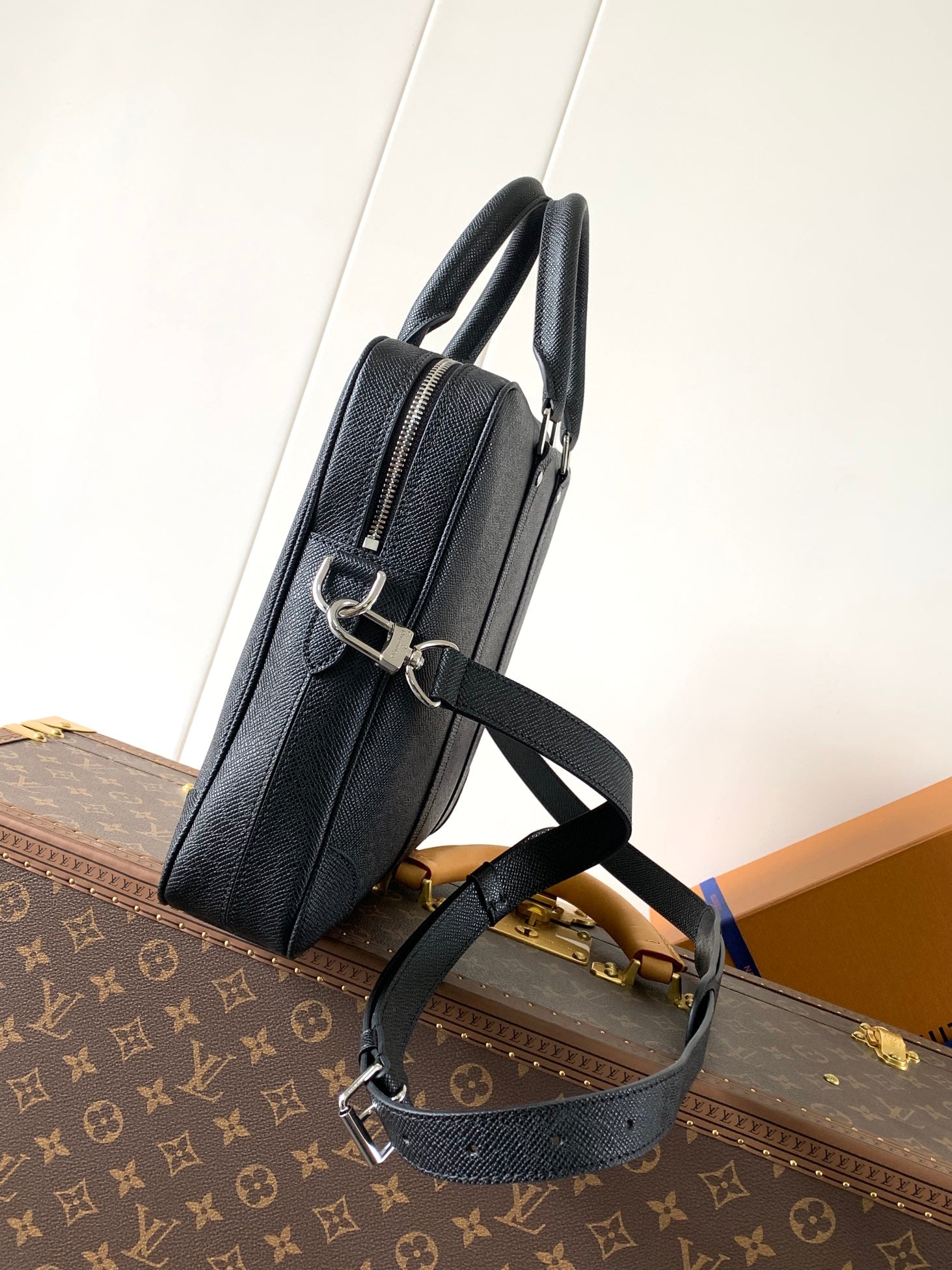 LuxluxHouse Best Quality Bags Louis Vuitton Men