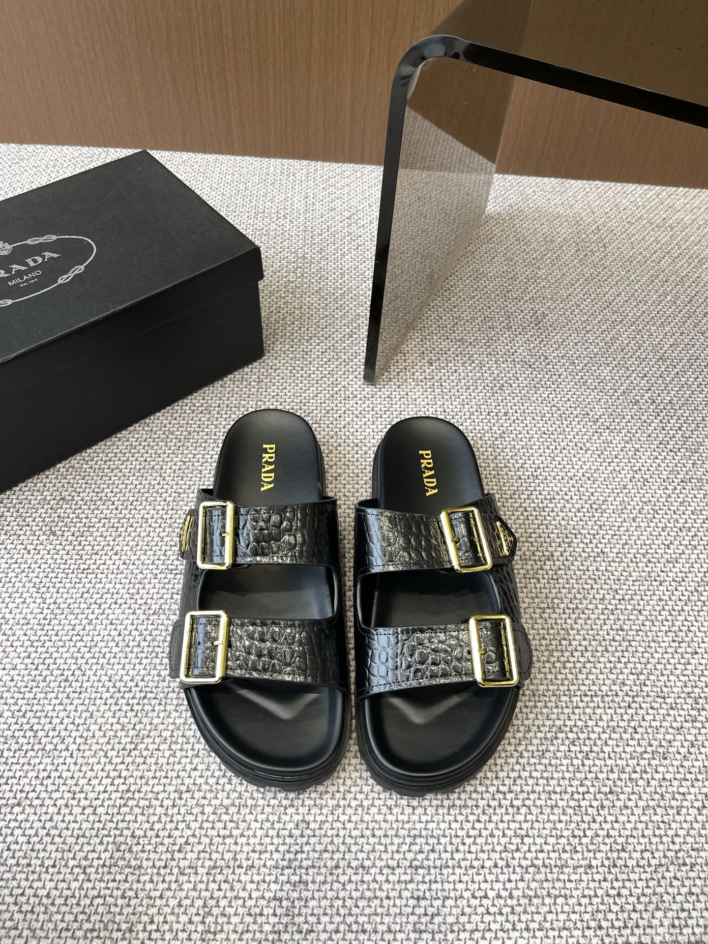 LuxluxHouse Best Quality Women Shoes Prada