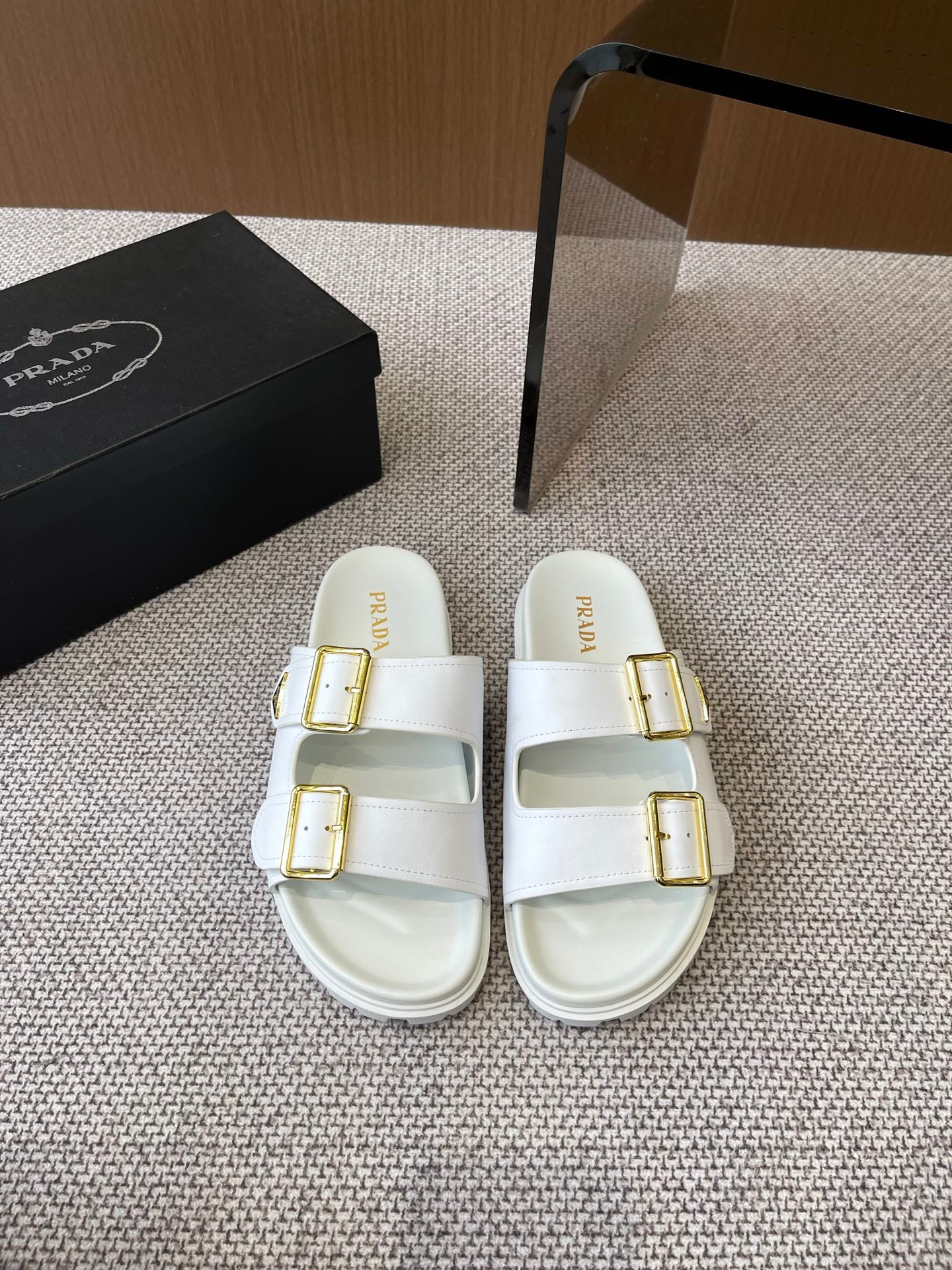 LuxluxHouse Best Quality Women Shoes Prada