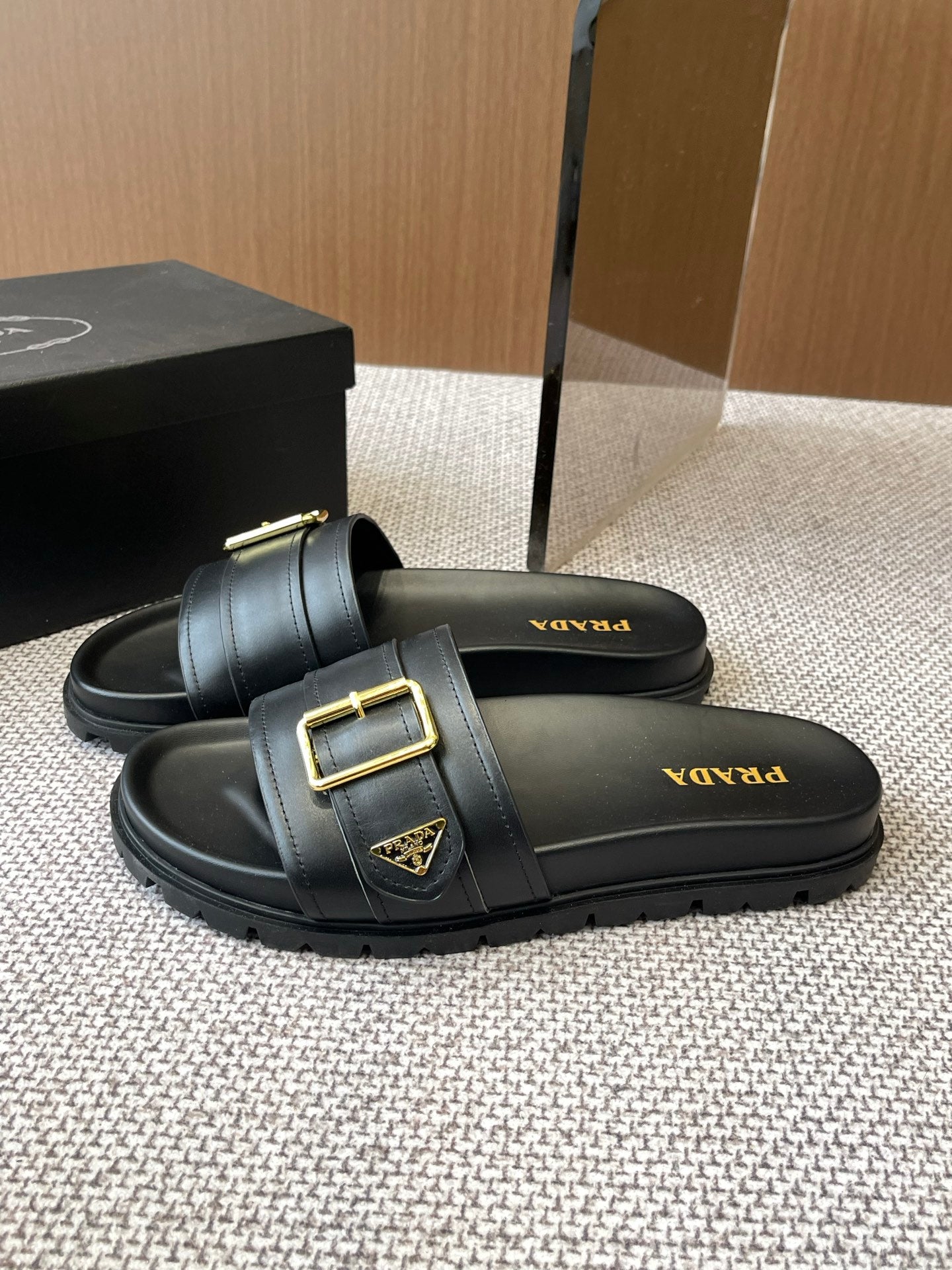 LuxluxHouse Best Quality Women Shoes Prada