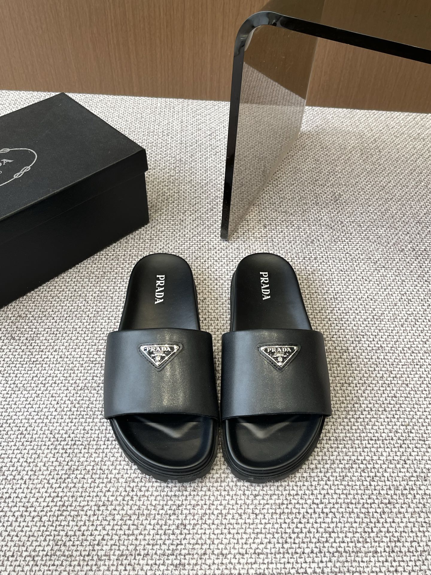 LuxluxHouse Best Quality Women Shoes Prada