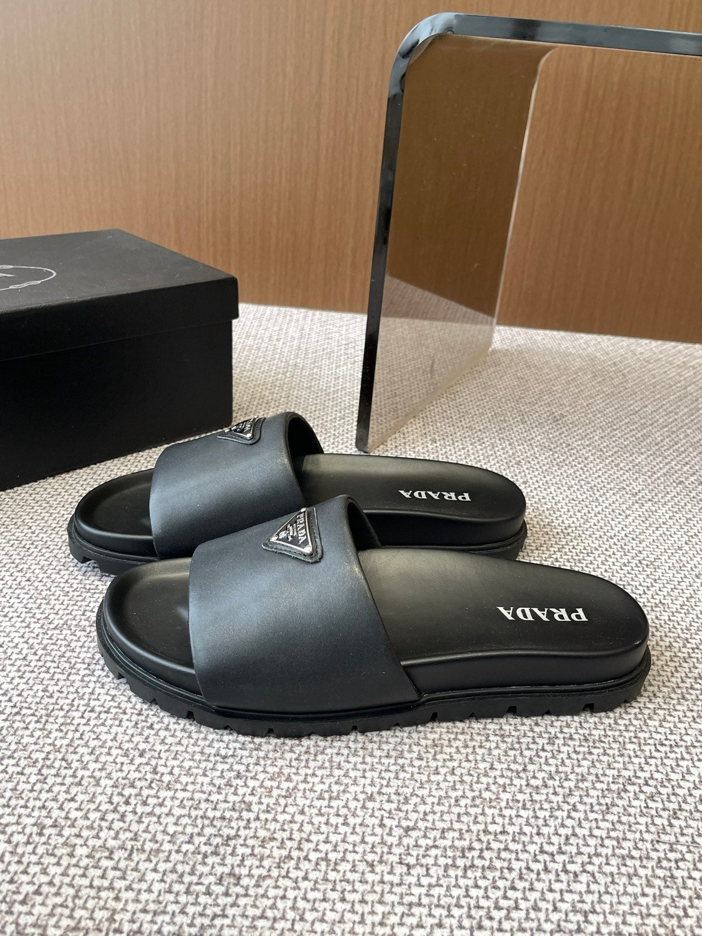 LuxluxHouse Best Quality Women Shoes Prada