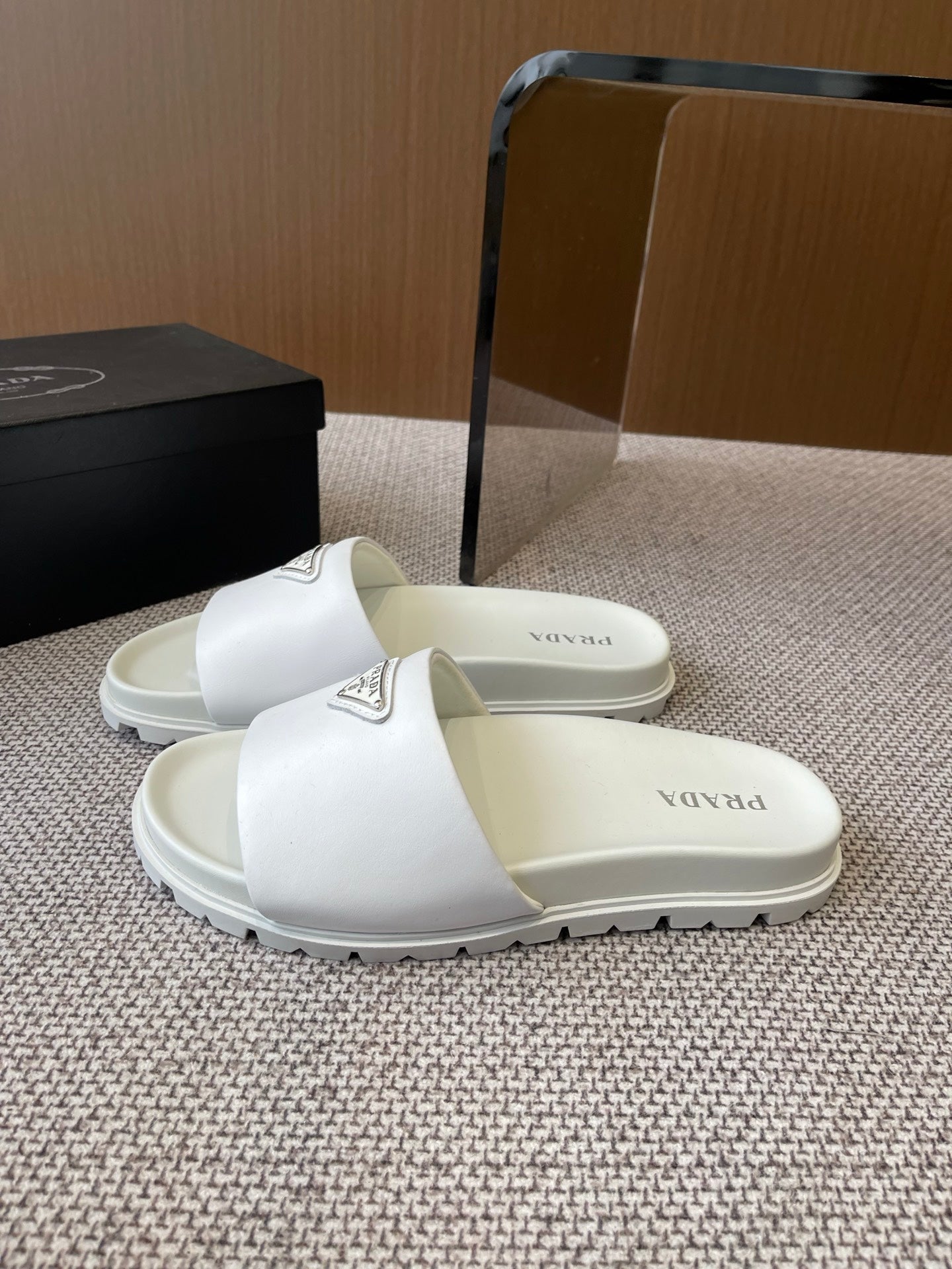 LuxluxHouse Best Quality Women Shoes Prada