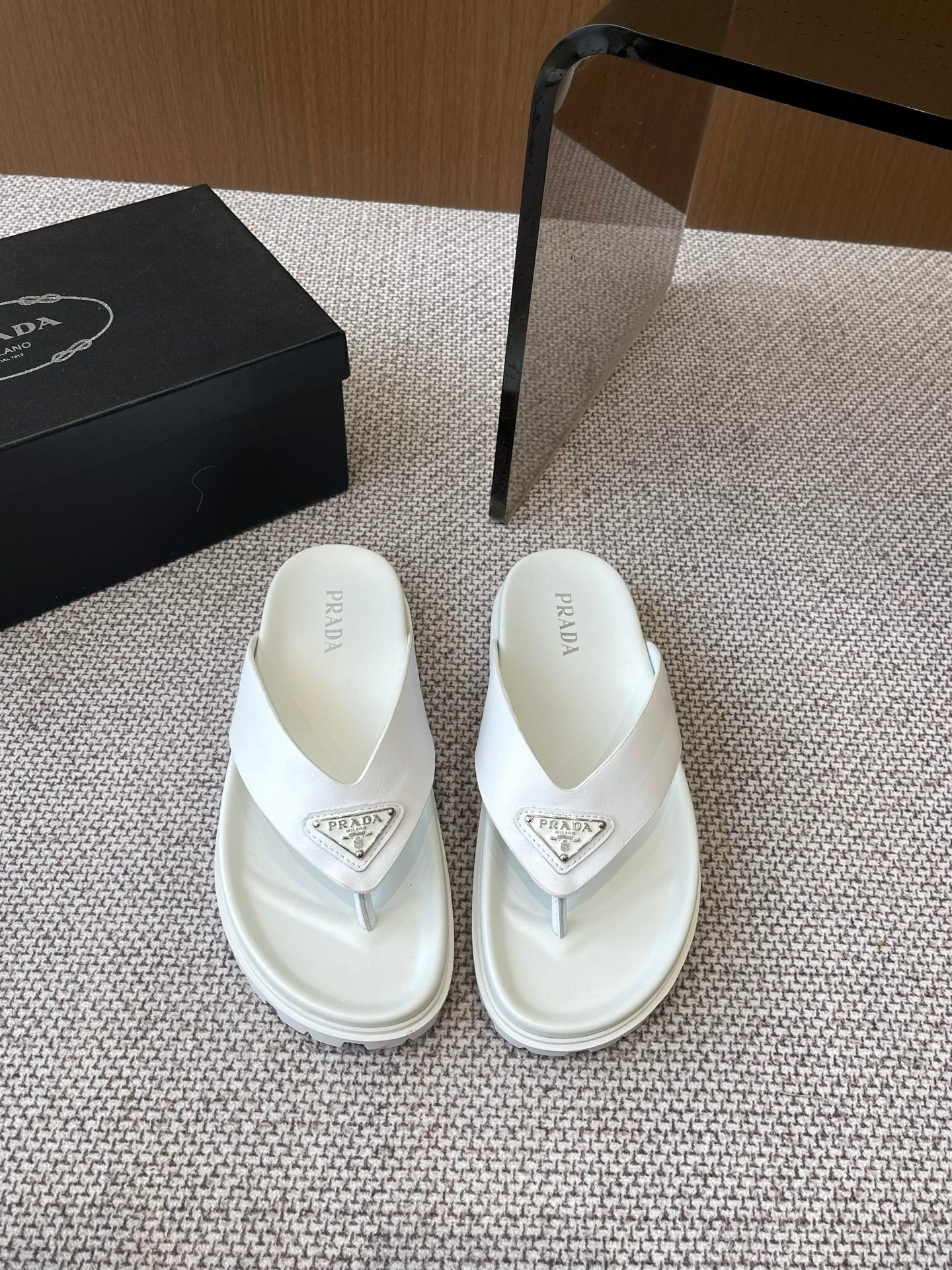 LuxluxHouse Best Quality Women Shoes Prada