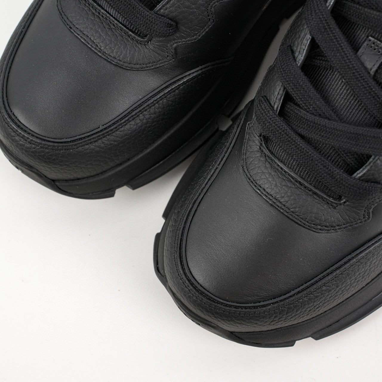 LuxluxHouse Best Quality Shoes Louis Vuitton