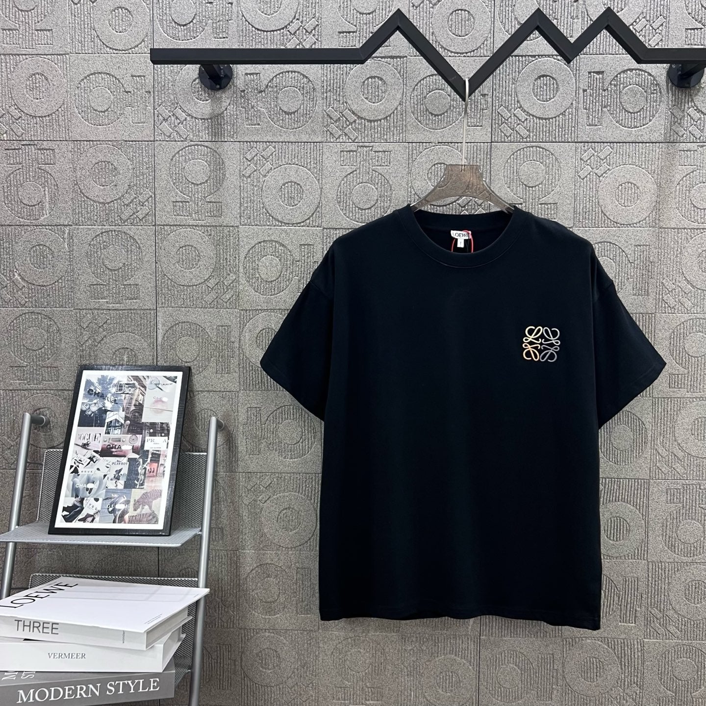 LuxluxHouse Best Quality Clothes T-shirt Loewe