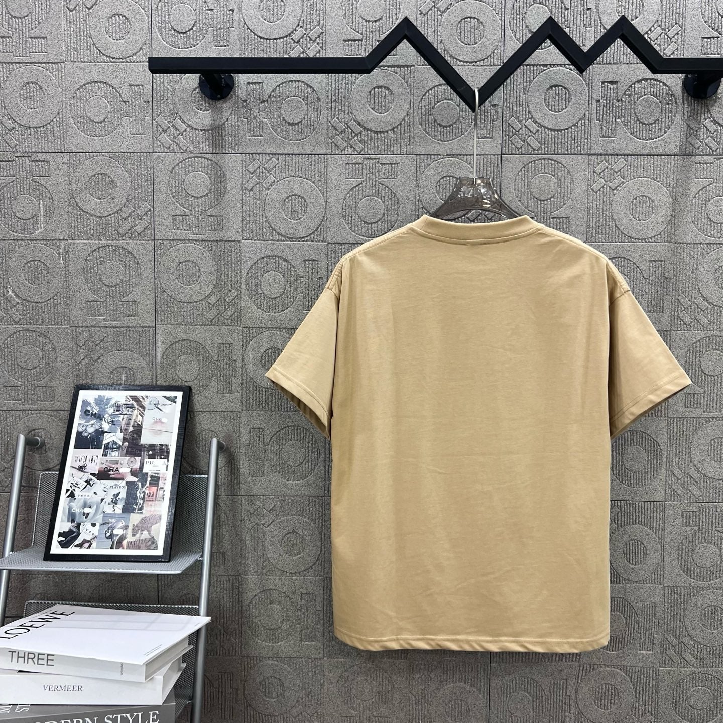 LuxluxHouse Best Quality Clothes T-shirt Loewe