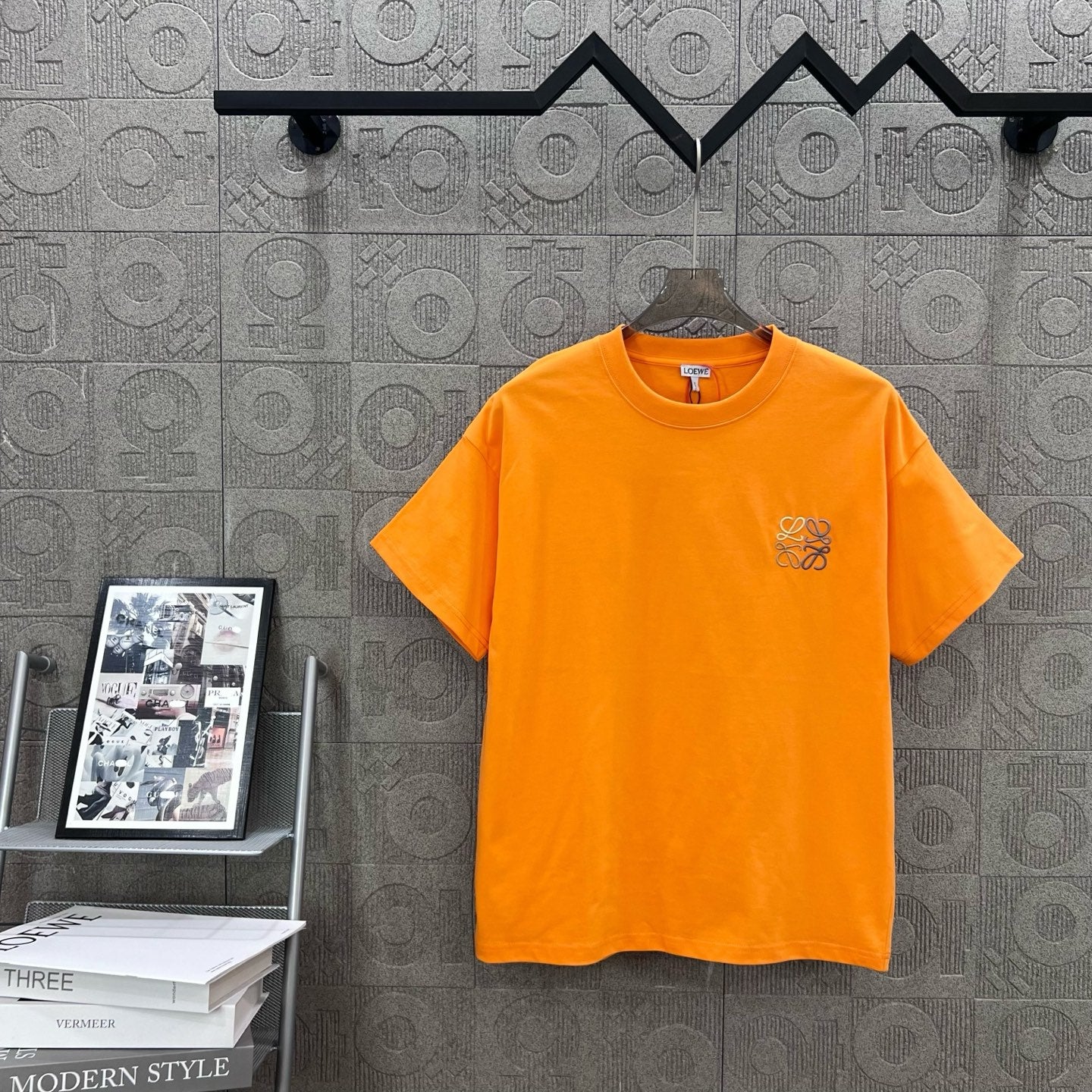 LuxluxHouse Best Quality Clothes T-shirt Loewe