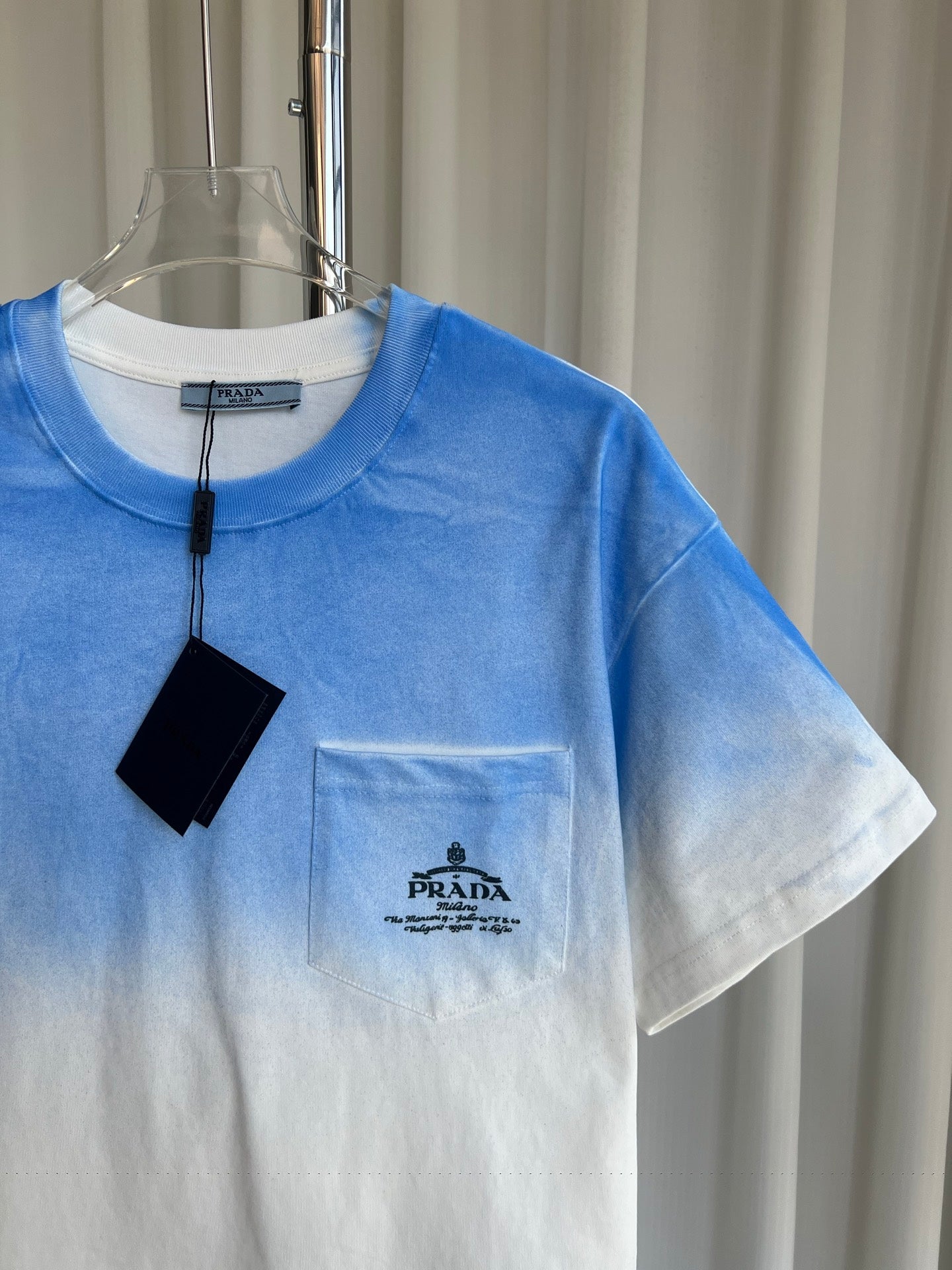 LuxluxHouse Best Quality Clothes T-shirt Prada