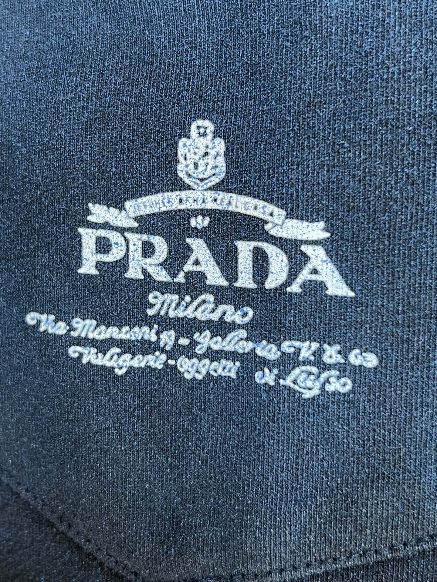 LuxluxHouse Best Quality Clothes T-shirt Prada