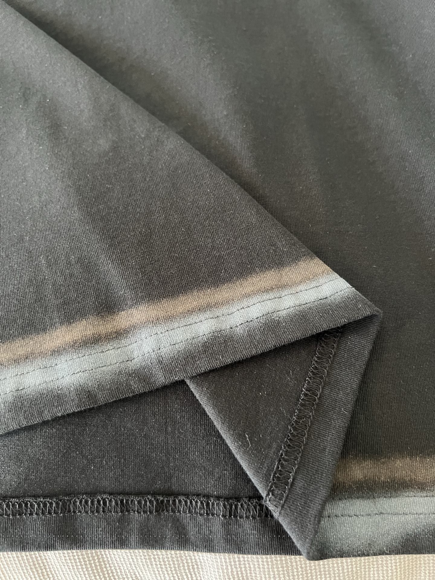 LuxluxHouse Best Quality Clothes T-shirt Loewe