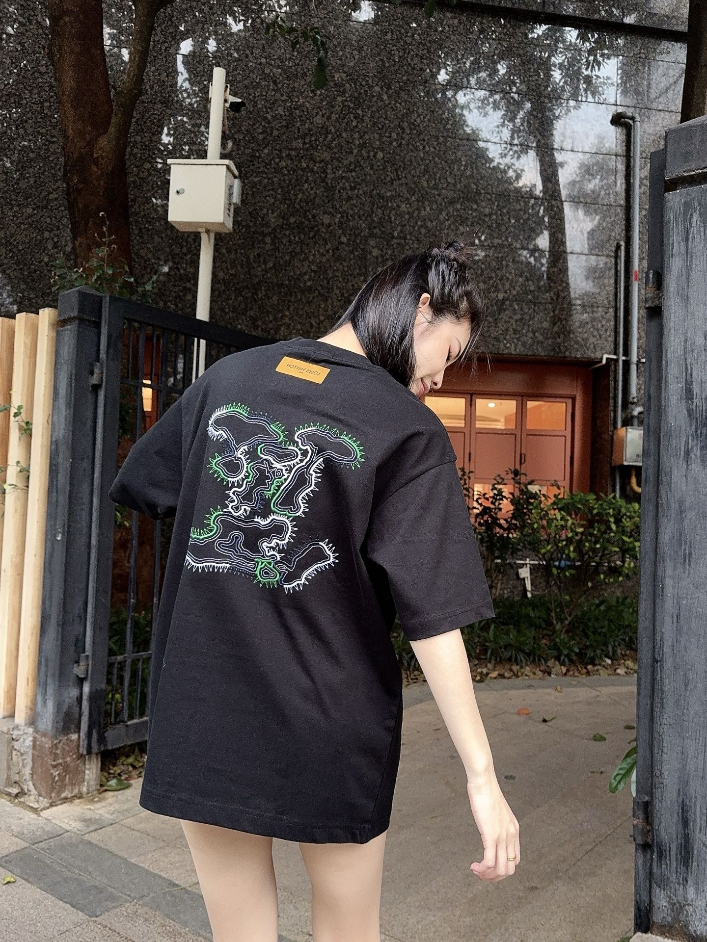 LuxluxHouse Best Quality Clothes T-shirt Louis Vuitton