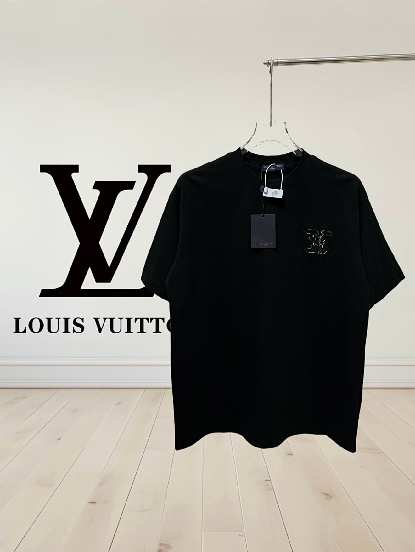 LuxluxHouse Best Quality Clothes T-shirt Louis Vuitton