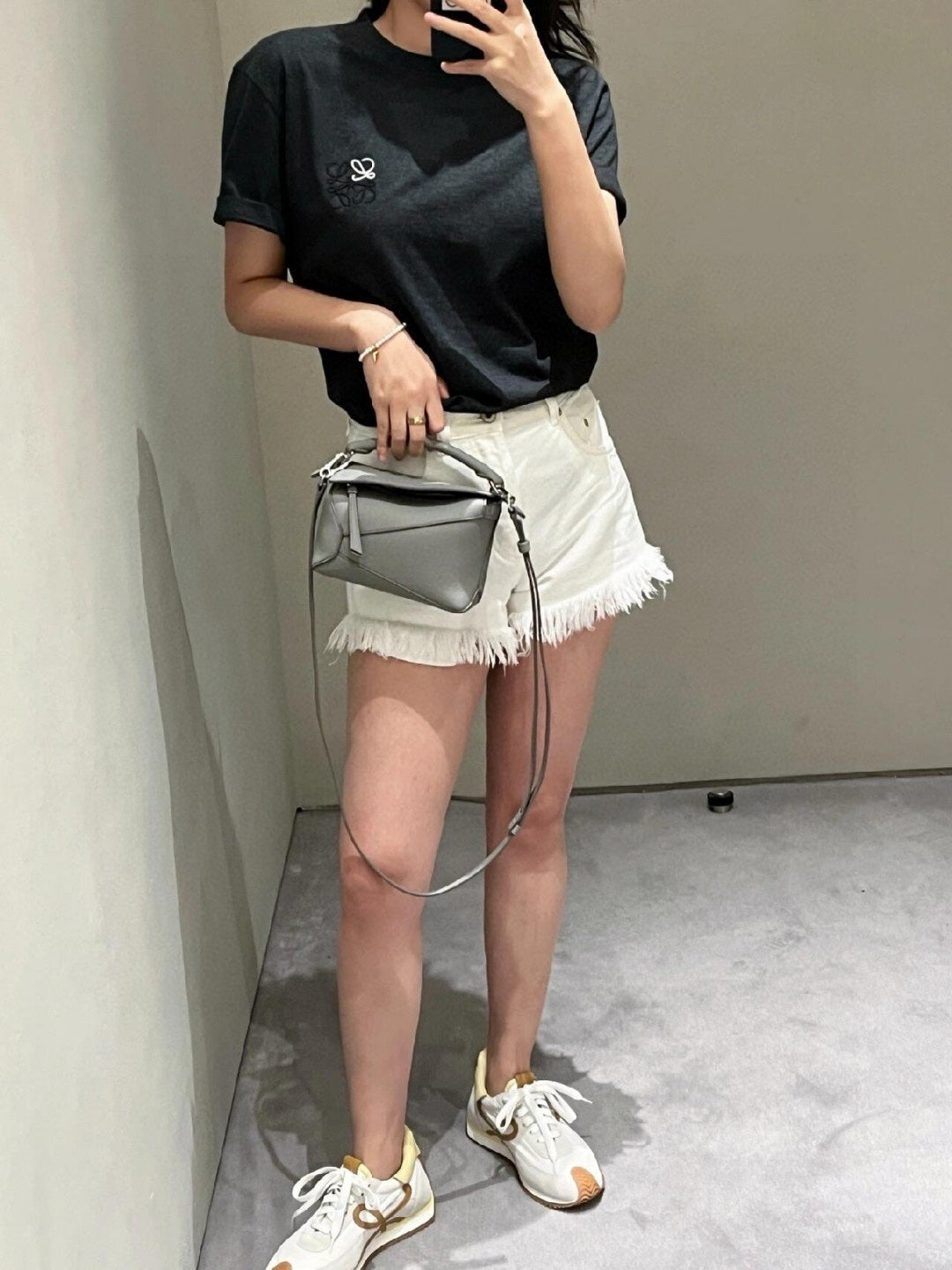 LuxluxHouse Best Quality Clothes T-shirt Loewe