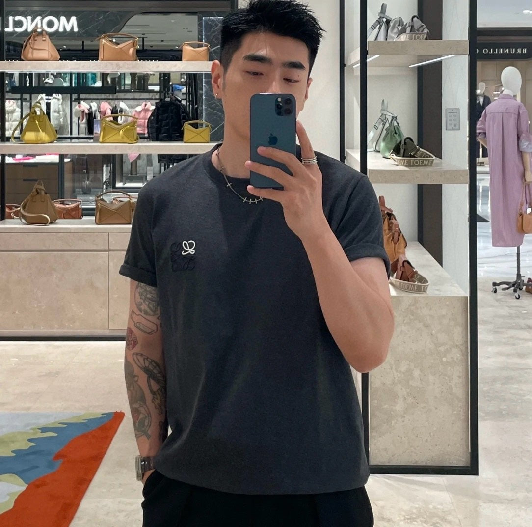 LuxluxHouse Best Quality Clothes T-shirt Loewe