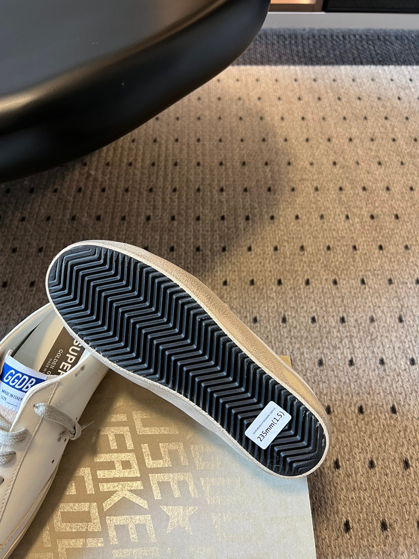 LuxluxHouse Best Quality Shoes Golden Goose