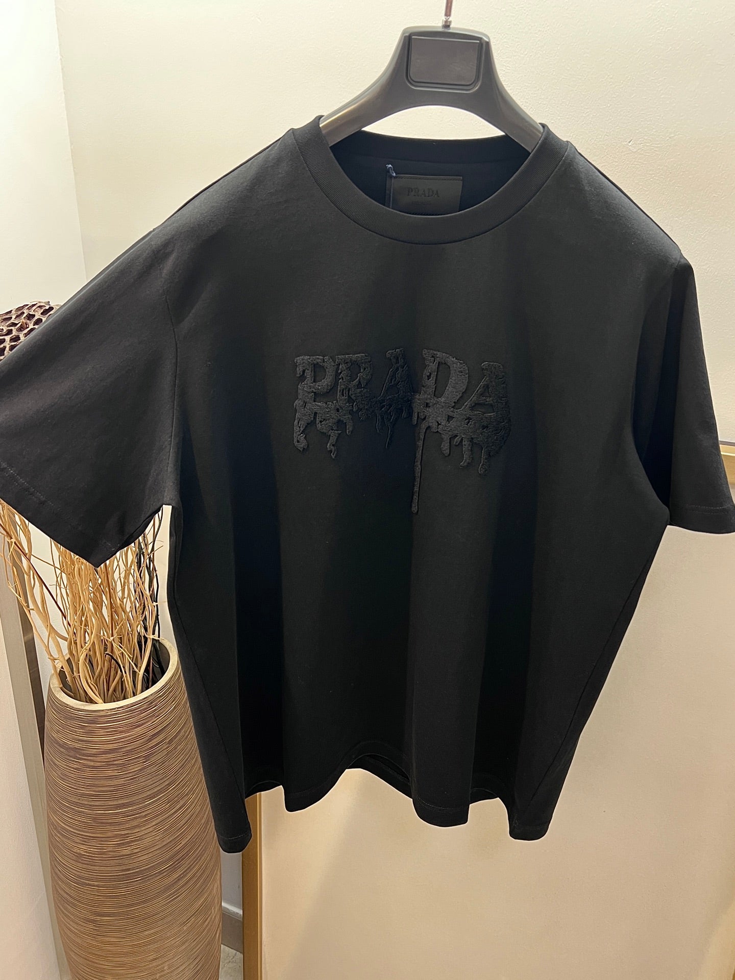 LuxluxHouse Best Quality Clothes T-shirt Prada