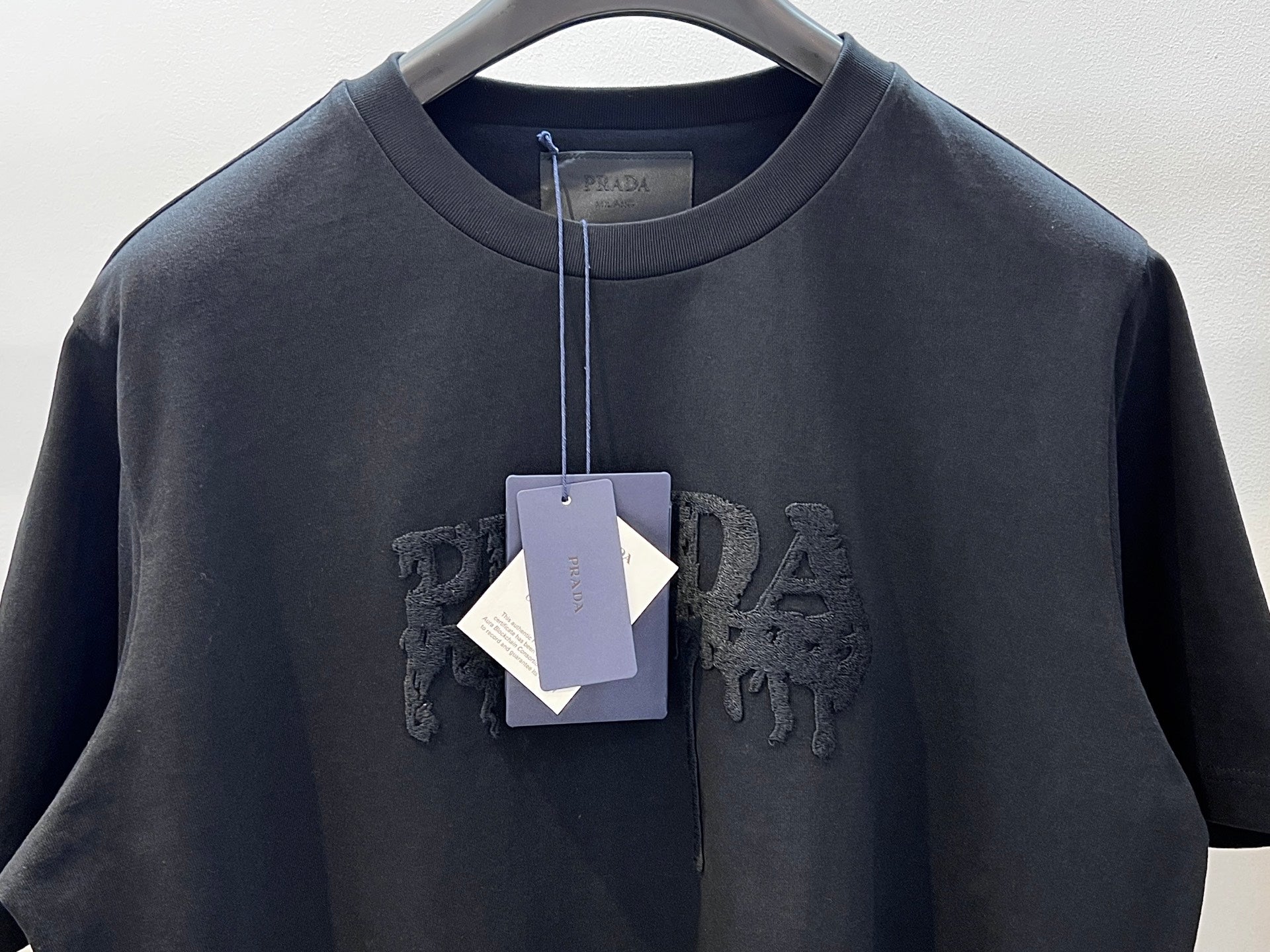 LuxluxHouse Best Quality Clothes T-shirt Prada