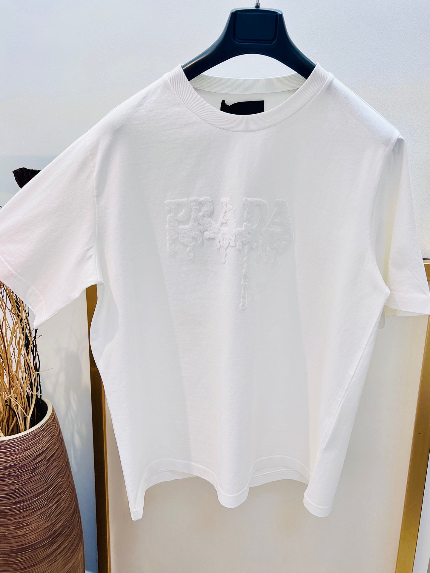 LuxluxHouse Best Quality Clothes T-shirt Prada