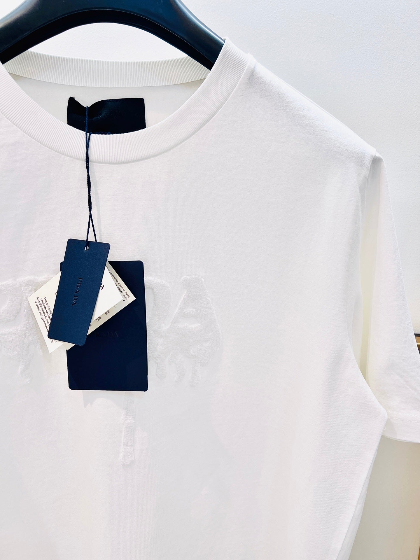 LuxluxHouse Best Quality Clothes T-shirt Prada