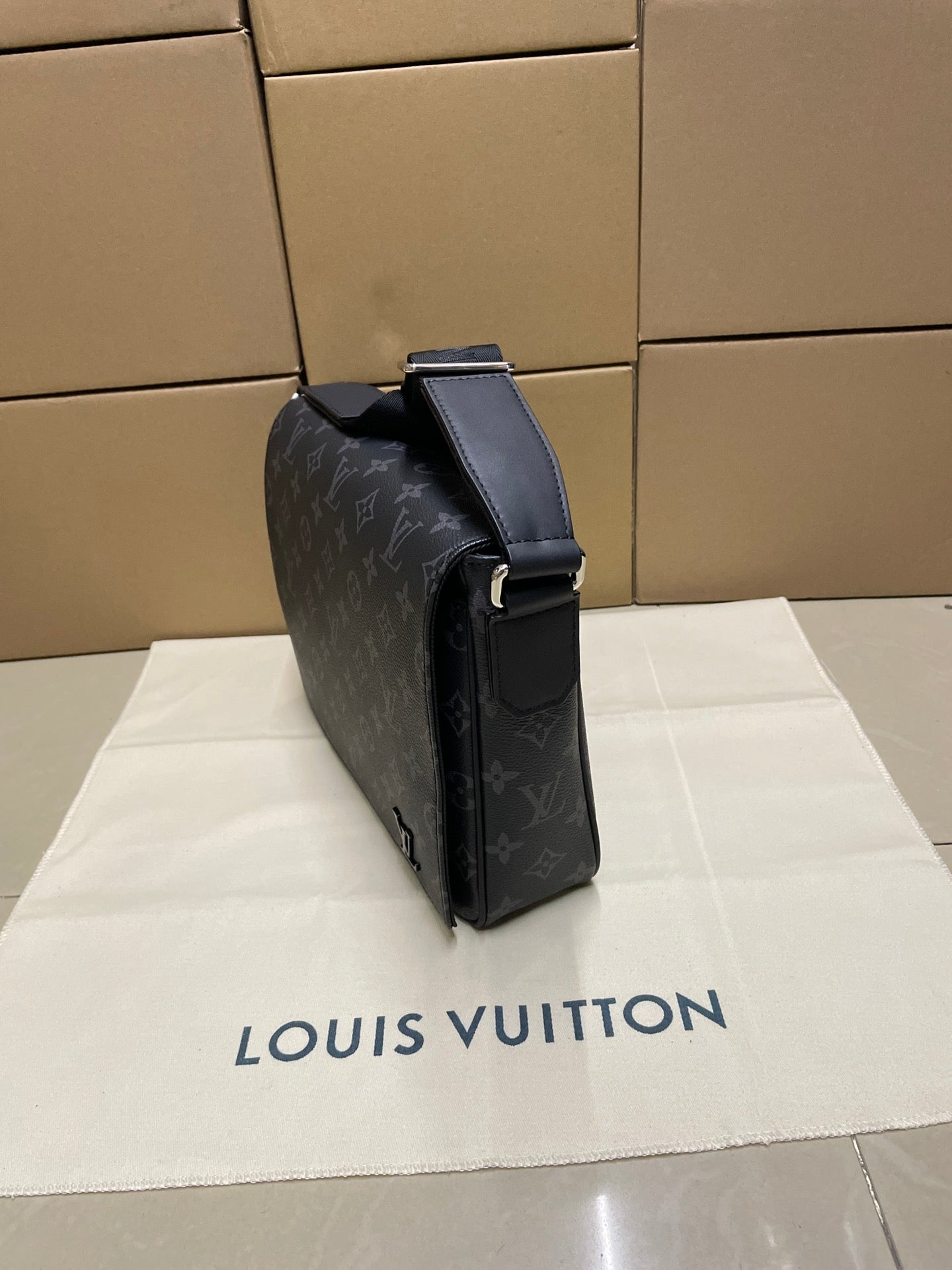 LuxluxHouse Best Quality Bags Louis Vuitton Men