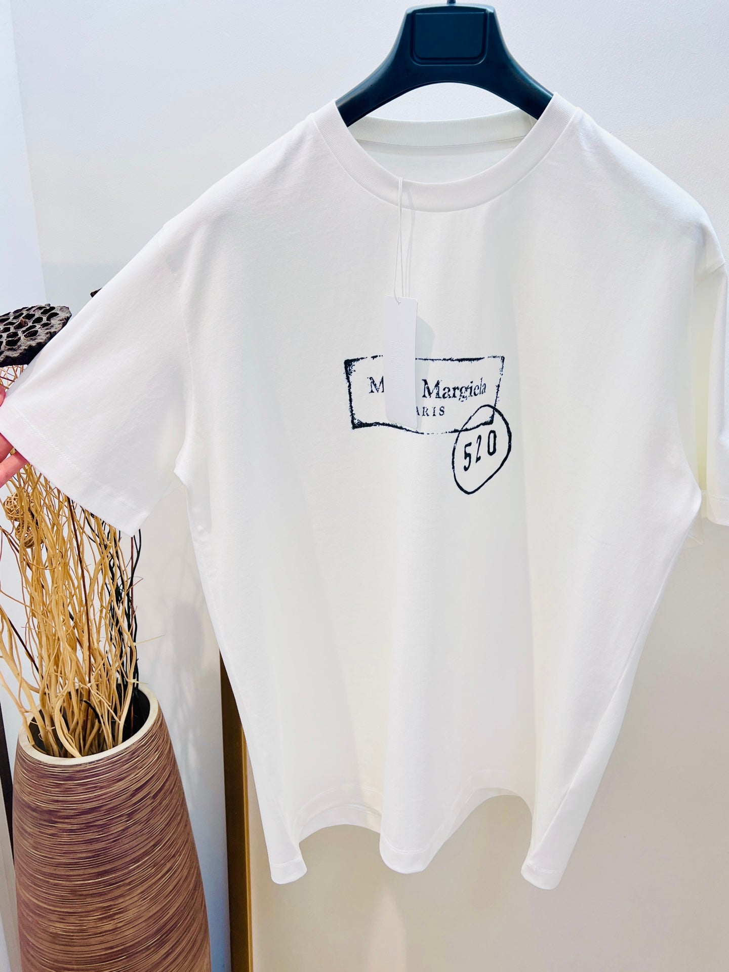 LuxluxHouse Best Quality Clothes T-shirt Chanel & Maison Margiela