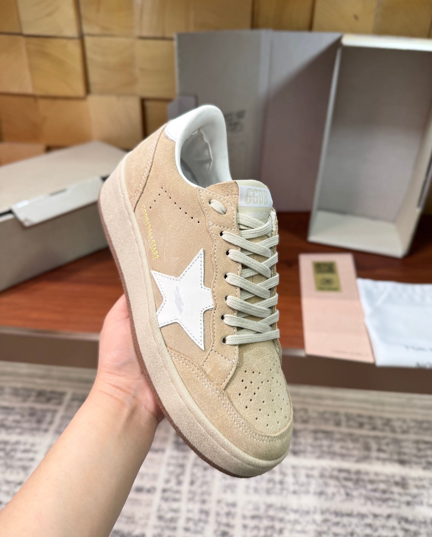 LuxluxHouse Best Quality Shoes Golden Goose