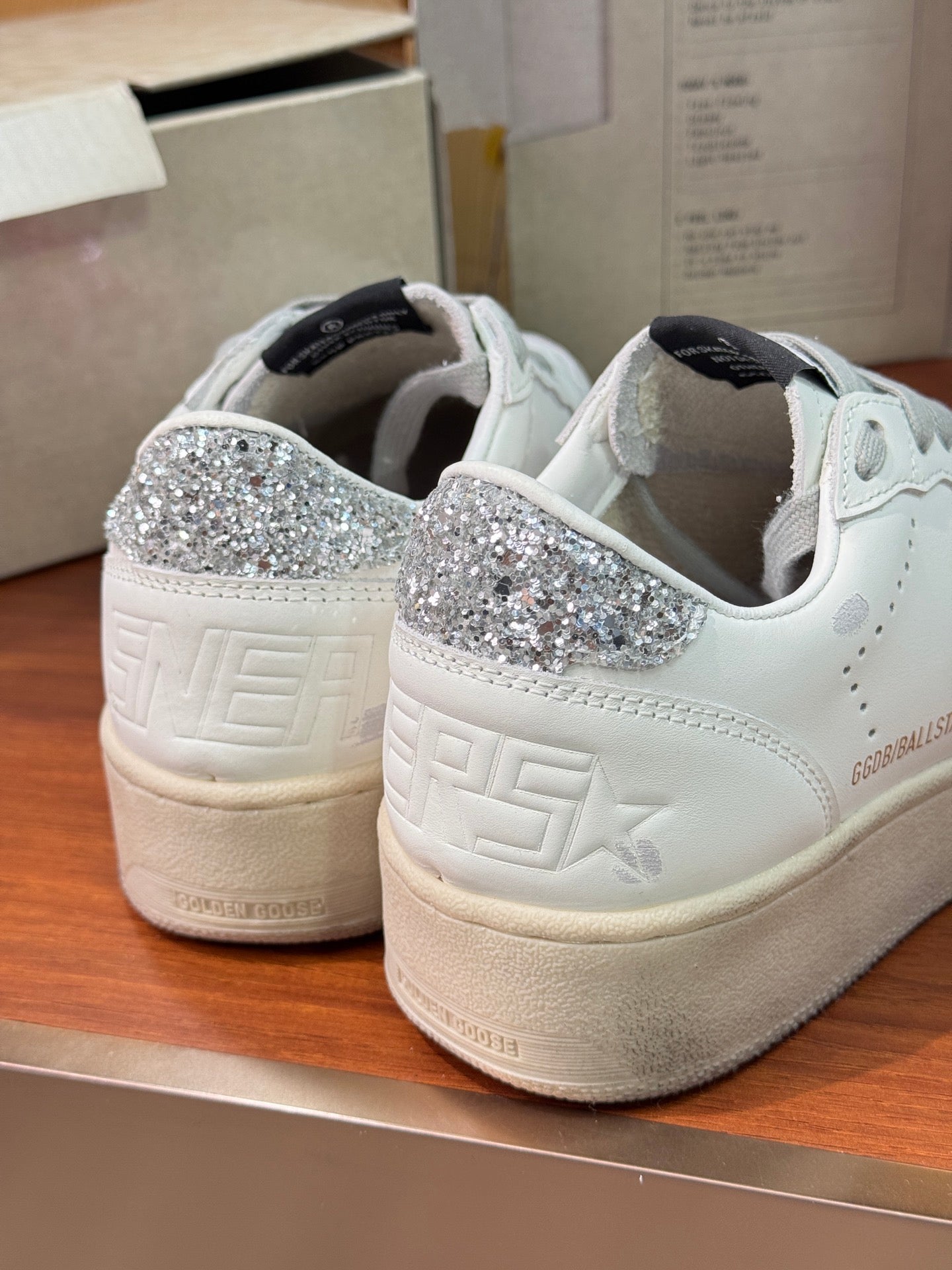 LuxluxHouse Best Quality Shoes Golden Goose
