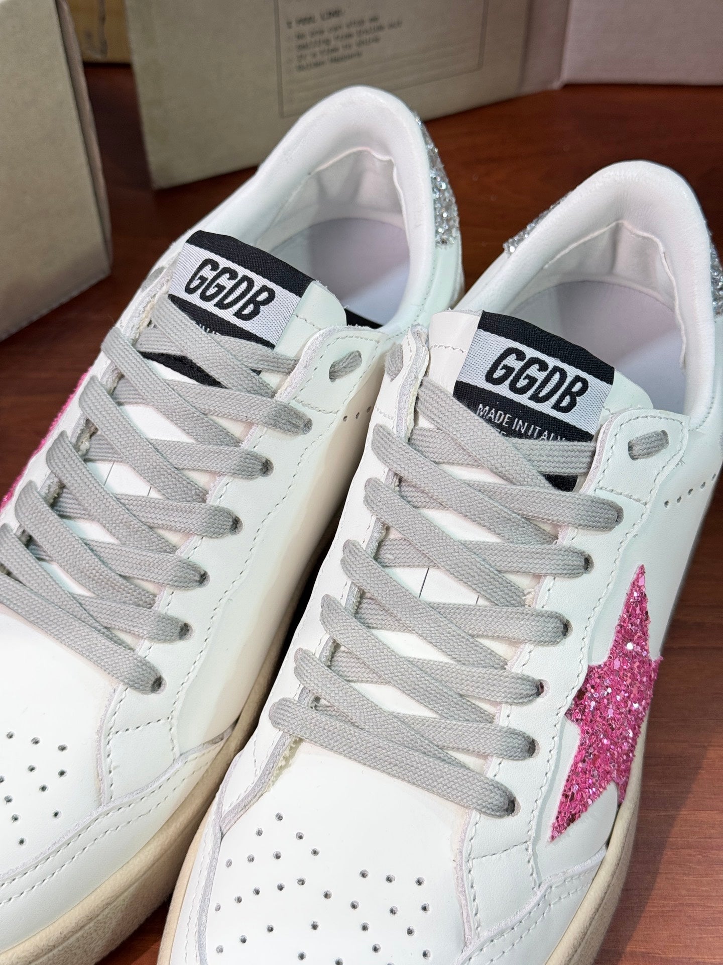 LuxluxHouse Best Quality Shoes Golden Goose