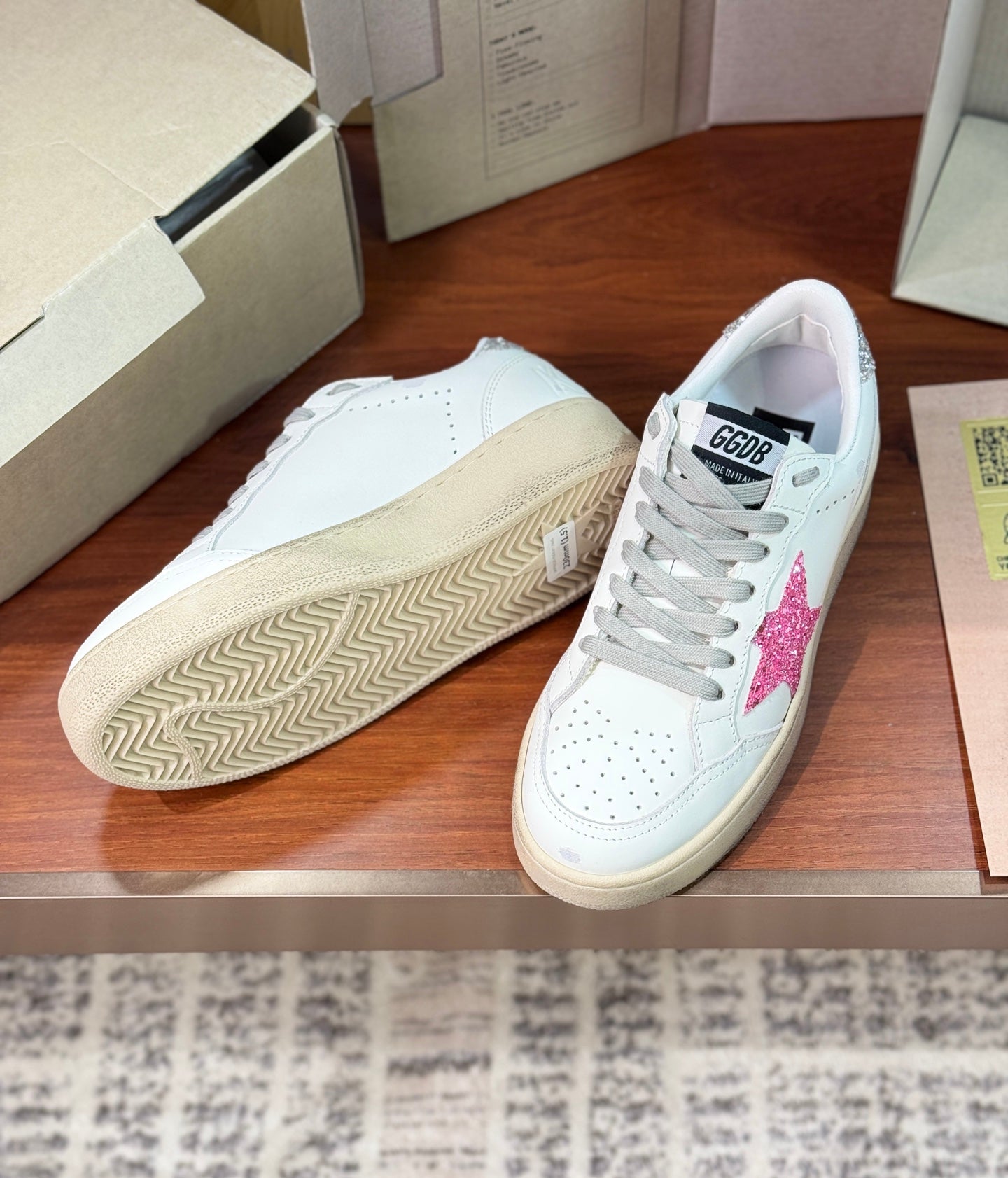 LuxluxHouse Best Quality Shoes Golden Goose