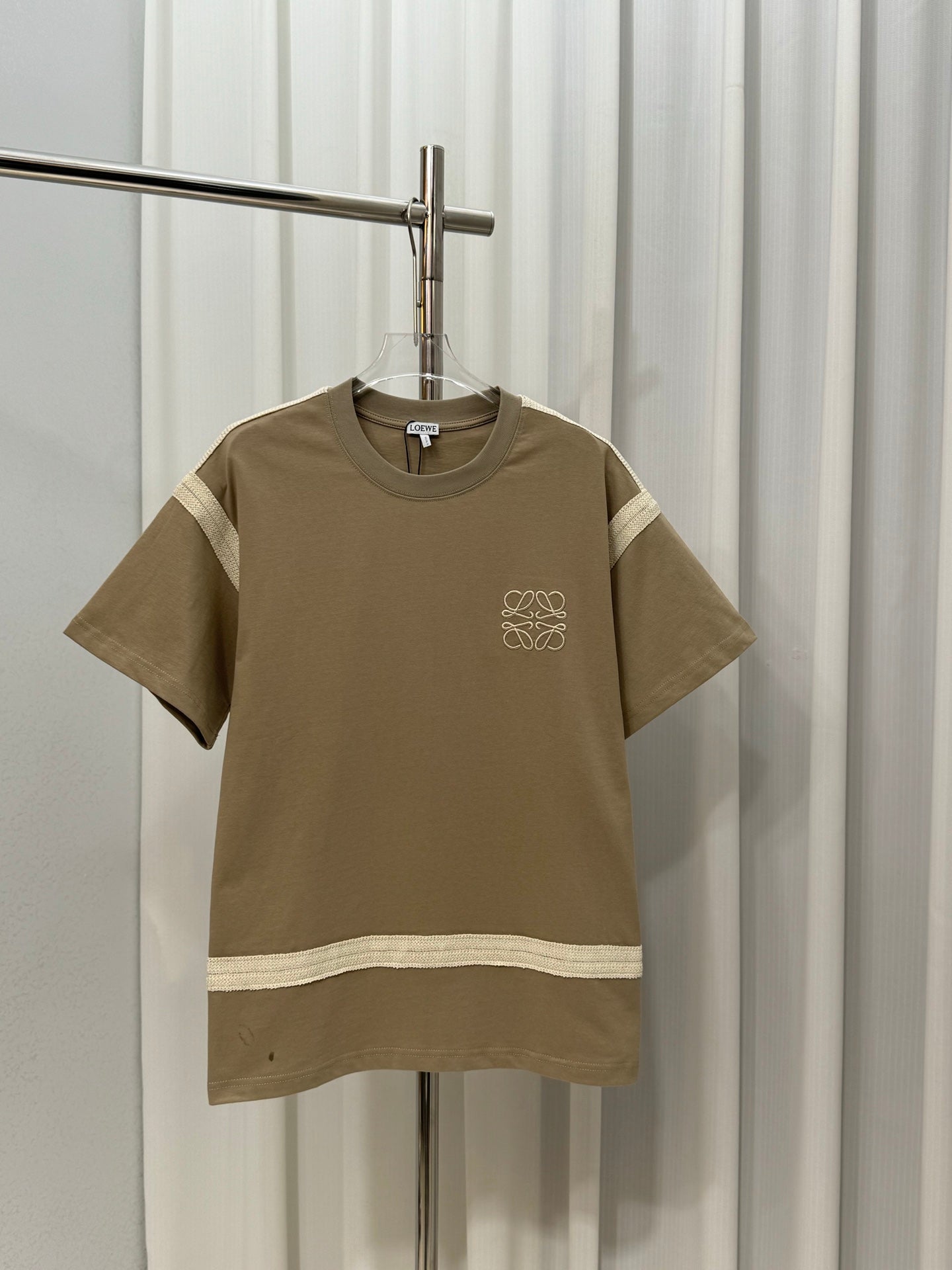 LuxluxHouse Best Quality Clothes T-shirt Loewe