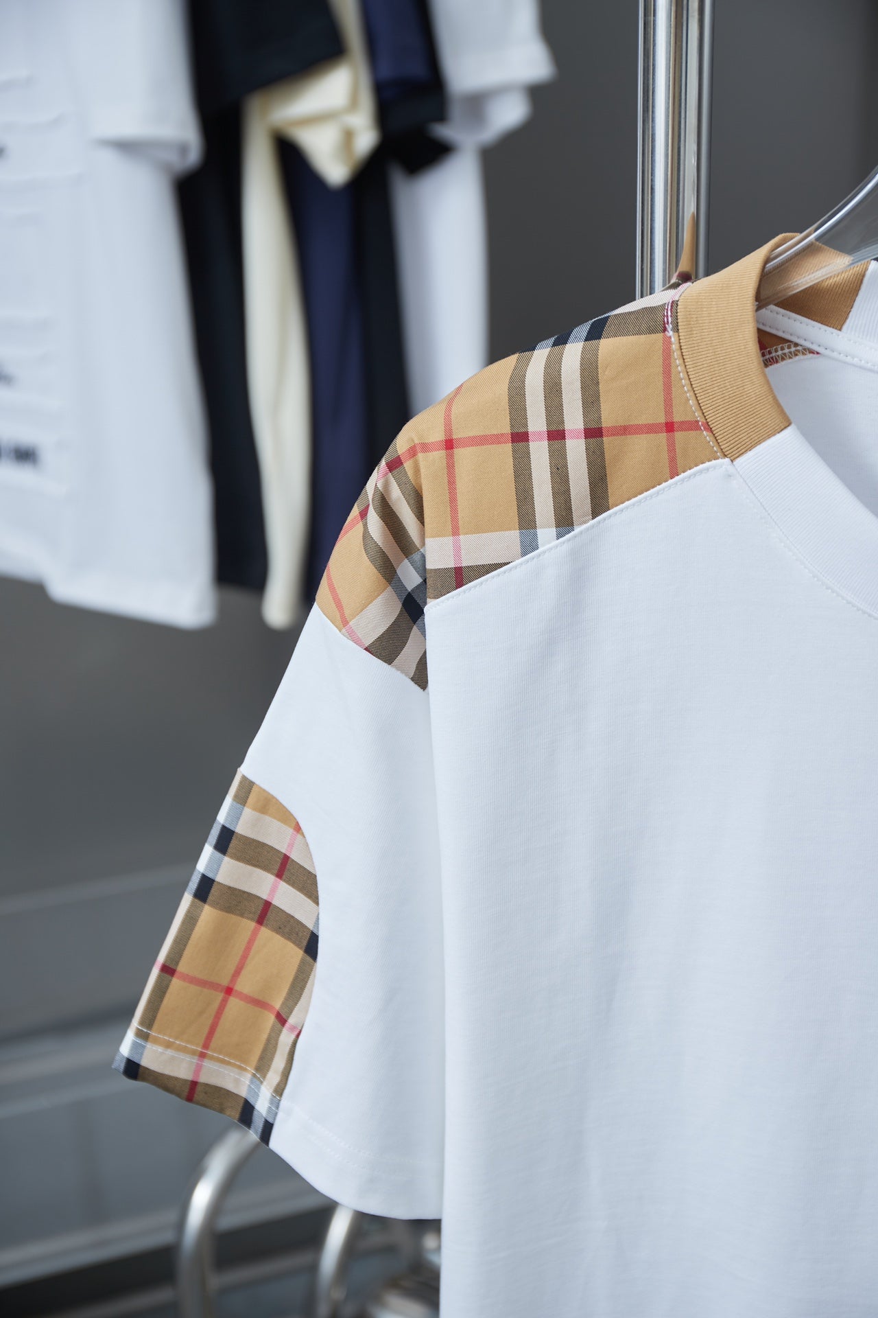 LuxluxHouse Best Quality Clothes Burberry T-shirt