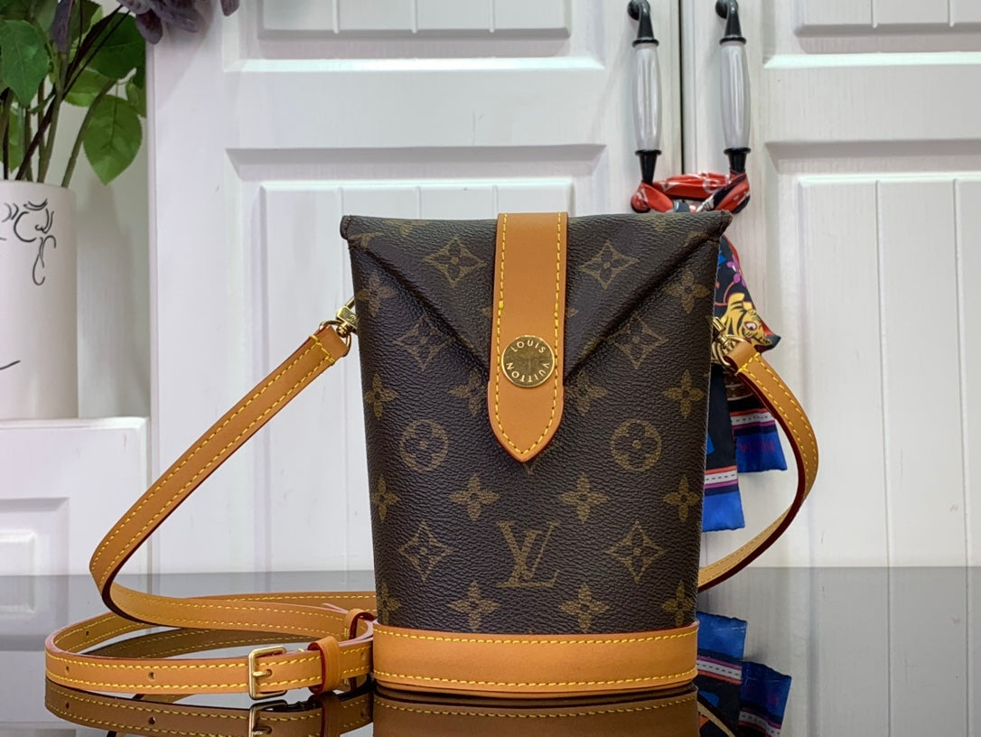 LuxluxHouse Best Quality Bags Louis Vuitton Women Men