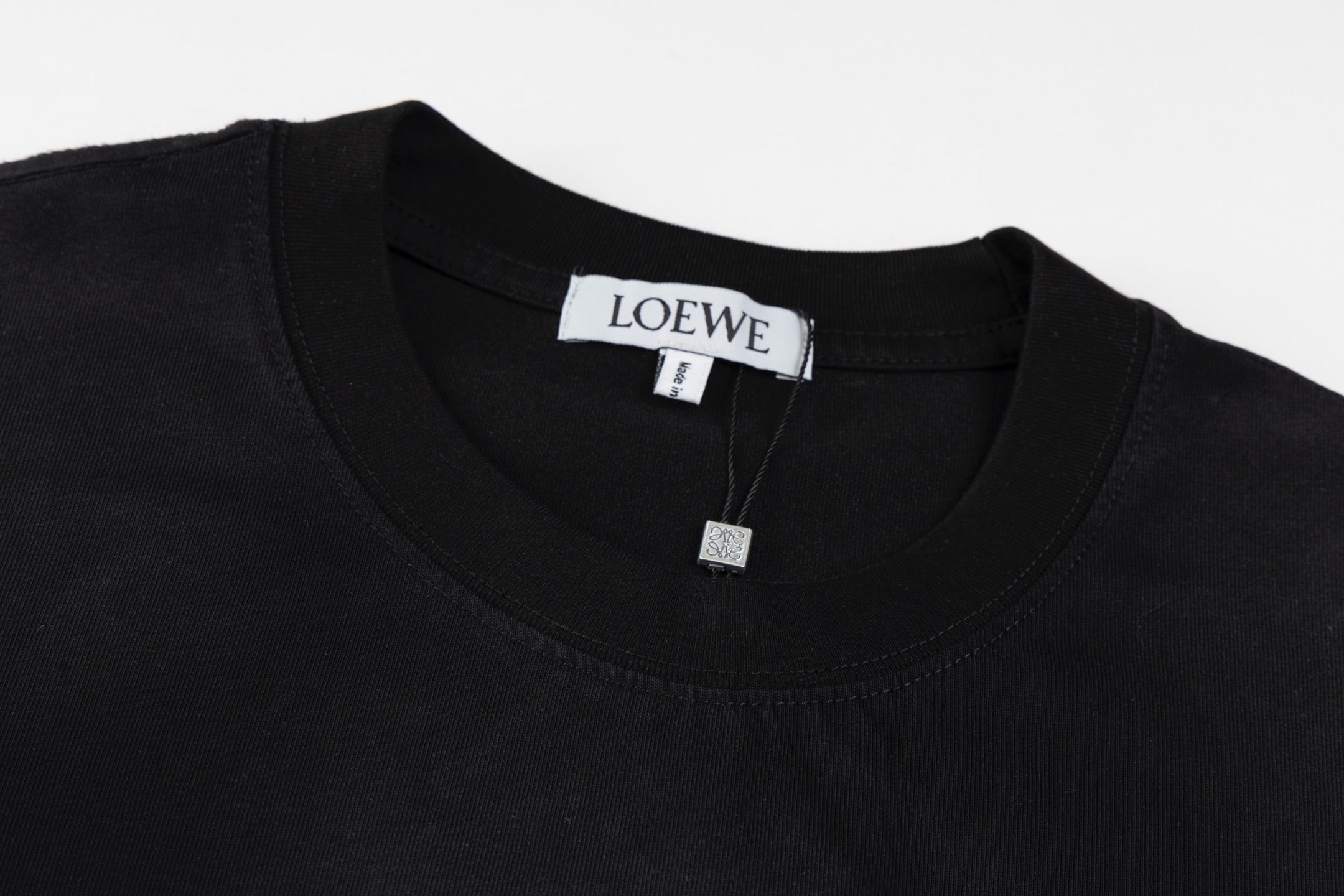 LuxluxHouse Best Quality Clothes T-shirt Loewe