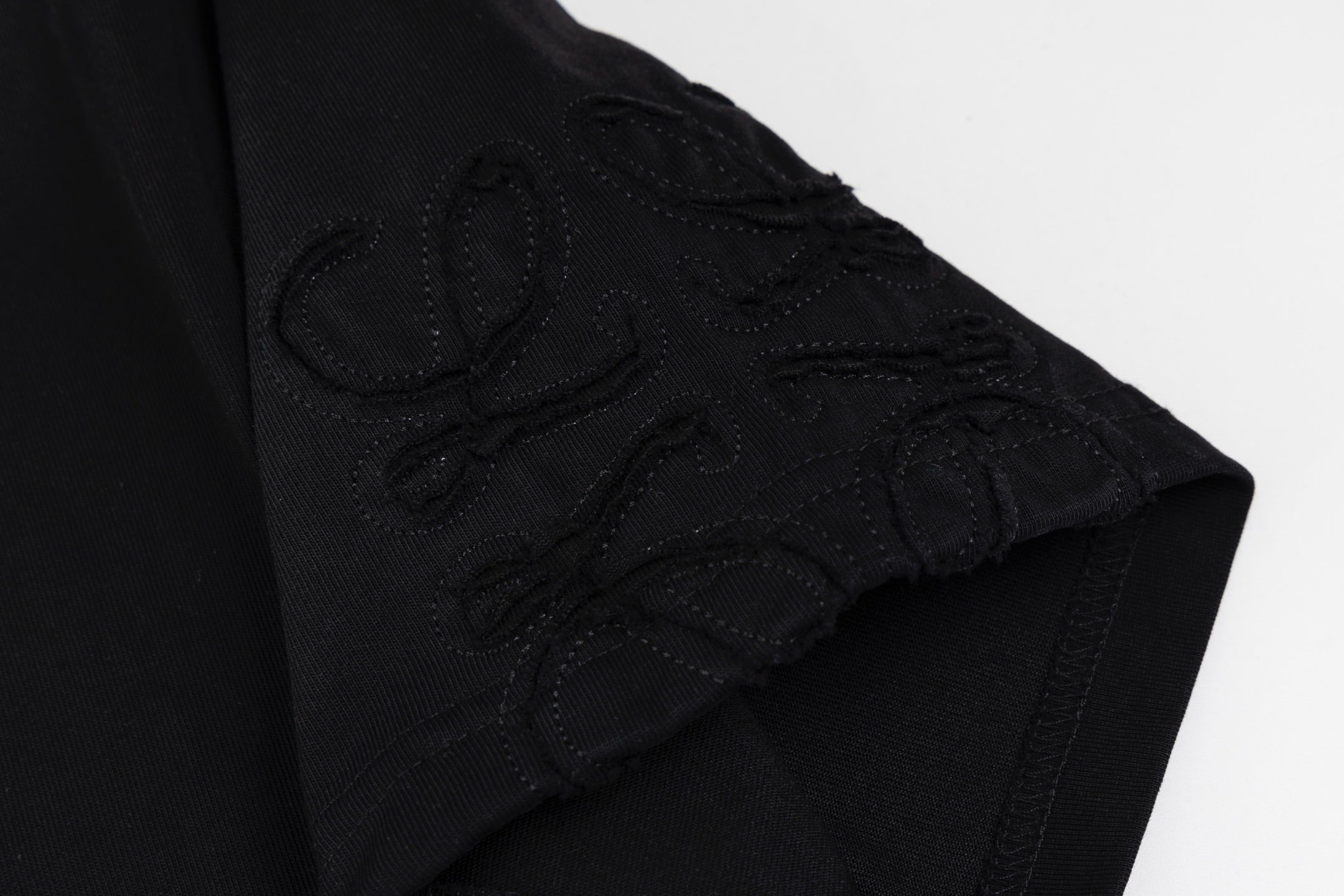 LuxluxHouse Best Quality Clothes T-shirt Loewe