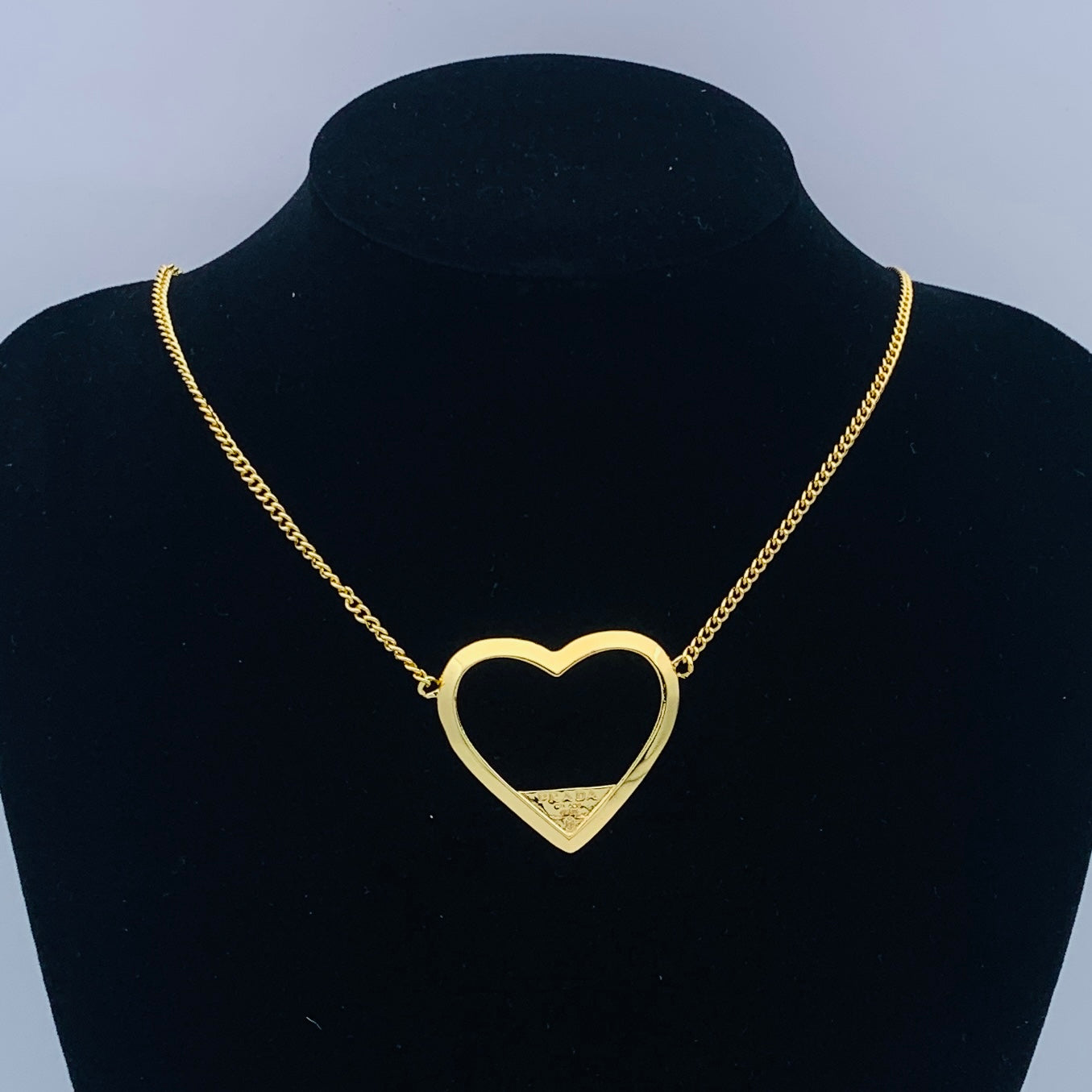 LuxluxHouse Low Price And High Quality Accessories Prada